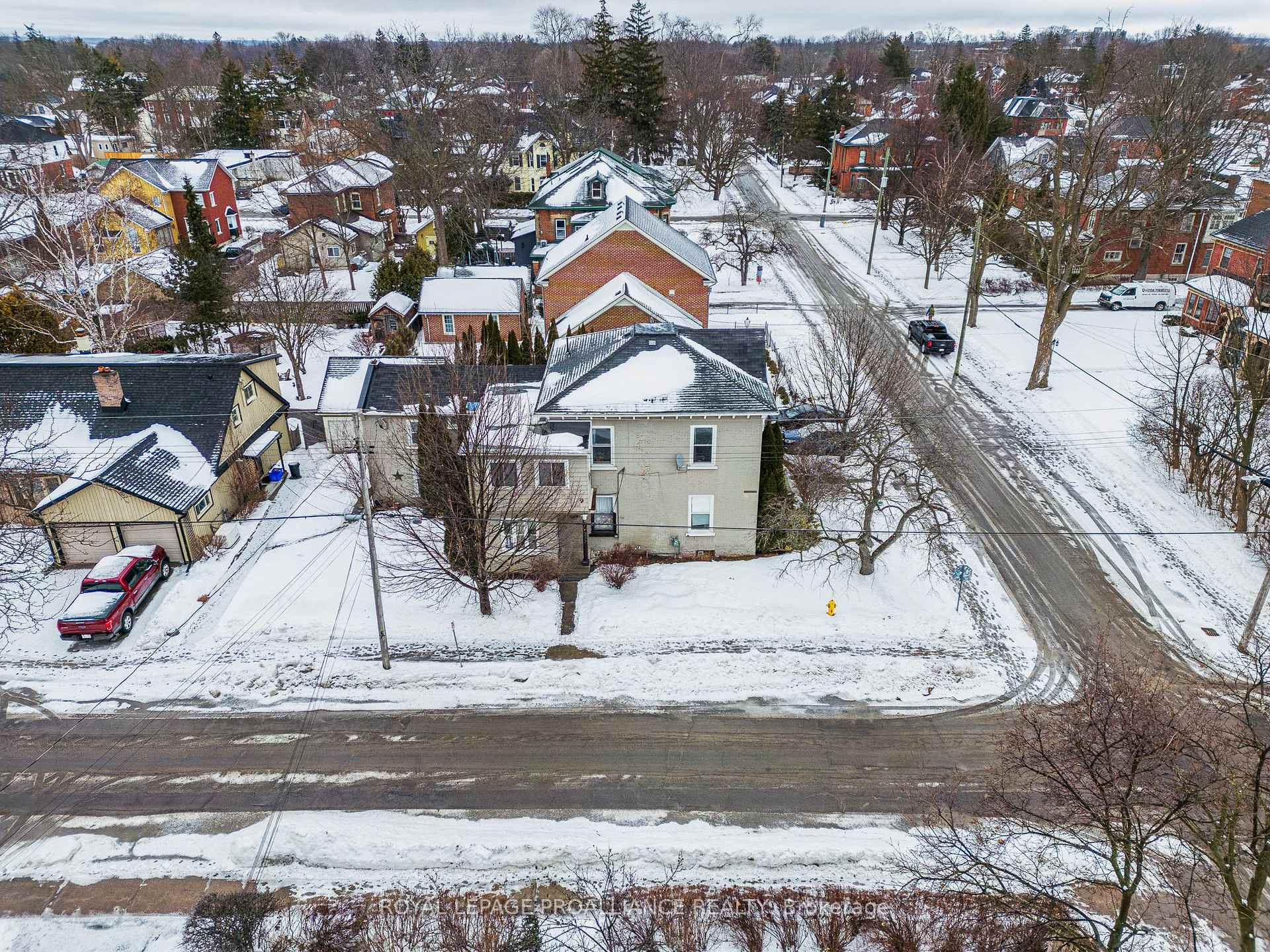 Photo 43 of 24 Queen Street, Belleville, Belleville Ward — HOMEH