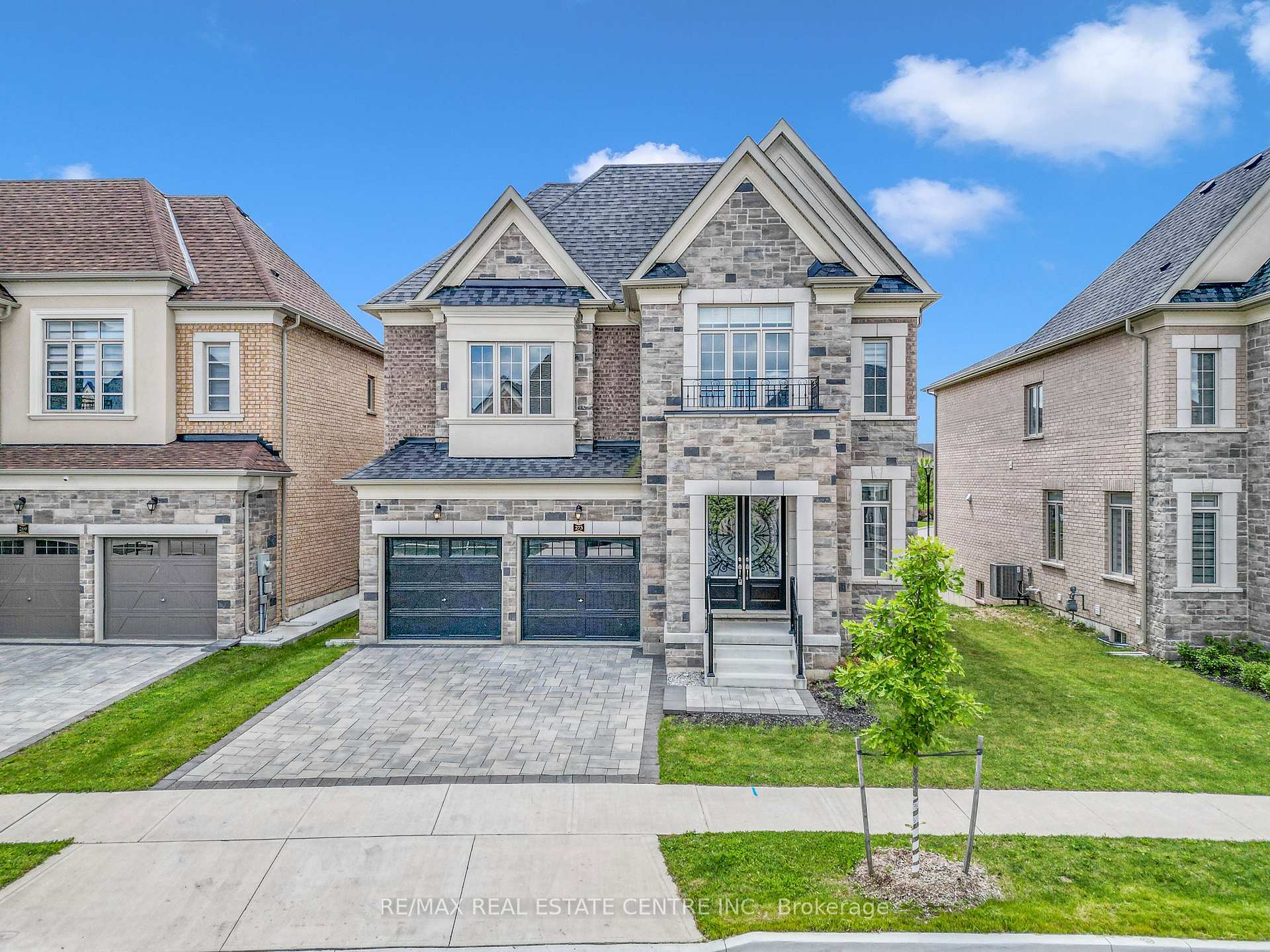 Front of 273 Forest Creek Drive
