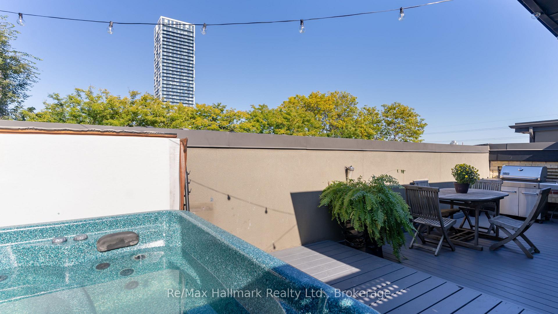 Photo 36 of Unit 4, 39 Old Brewery Lane, Toronto, Regent Park — HOMEH