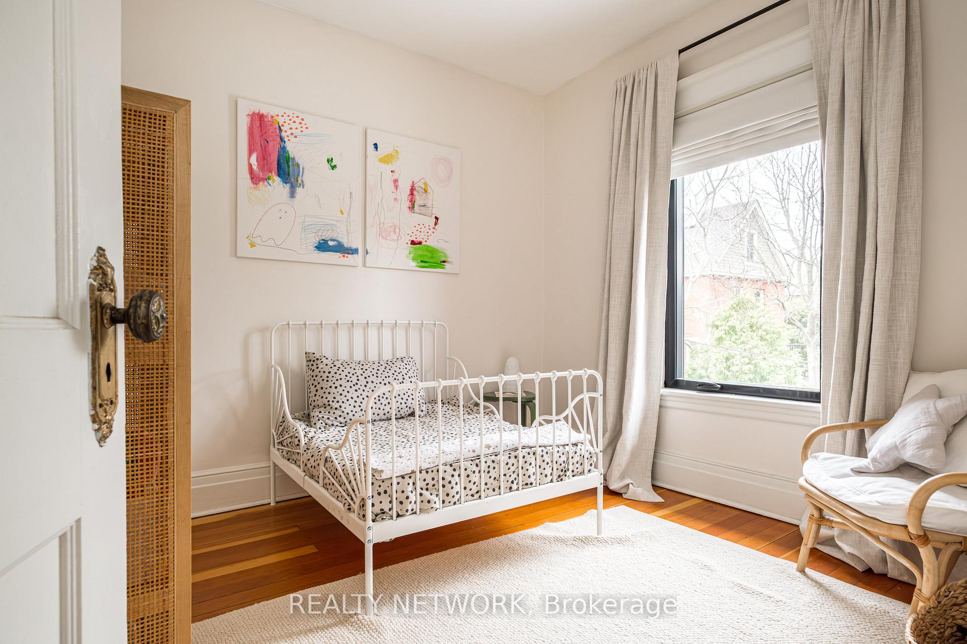 Photo 28 of 481 Aberdeen Avenue, Hamilton, Kirkendall — HOMEH