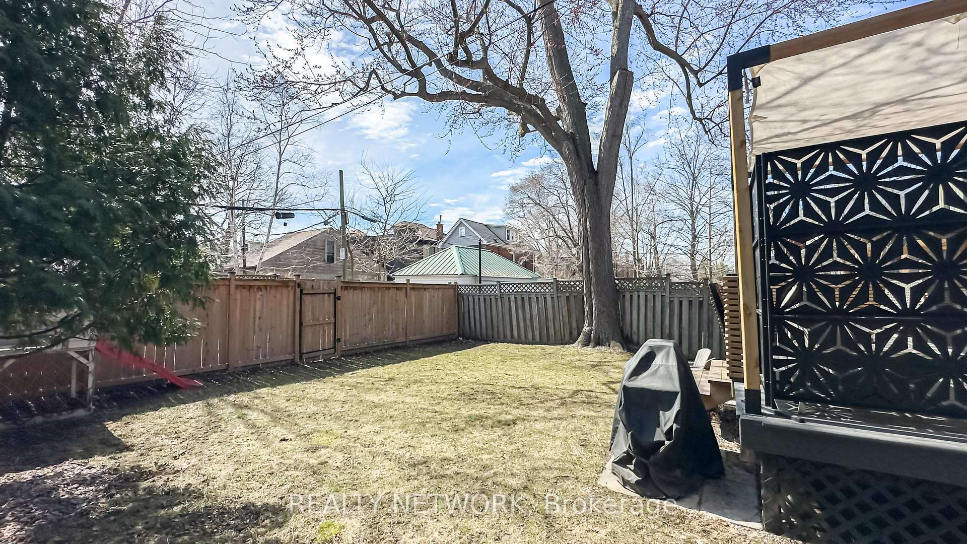 Photo 44 of 481 Aberdeen Avenue, Hamilton, Kirkendall — HOMEH