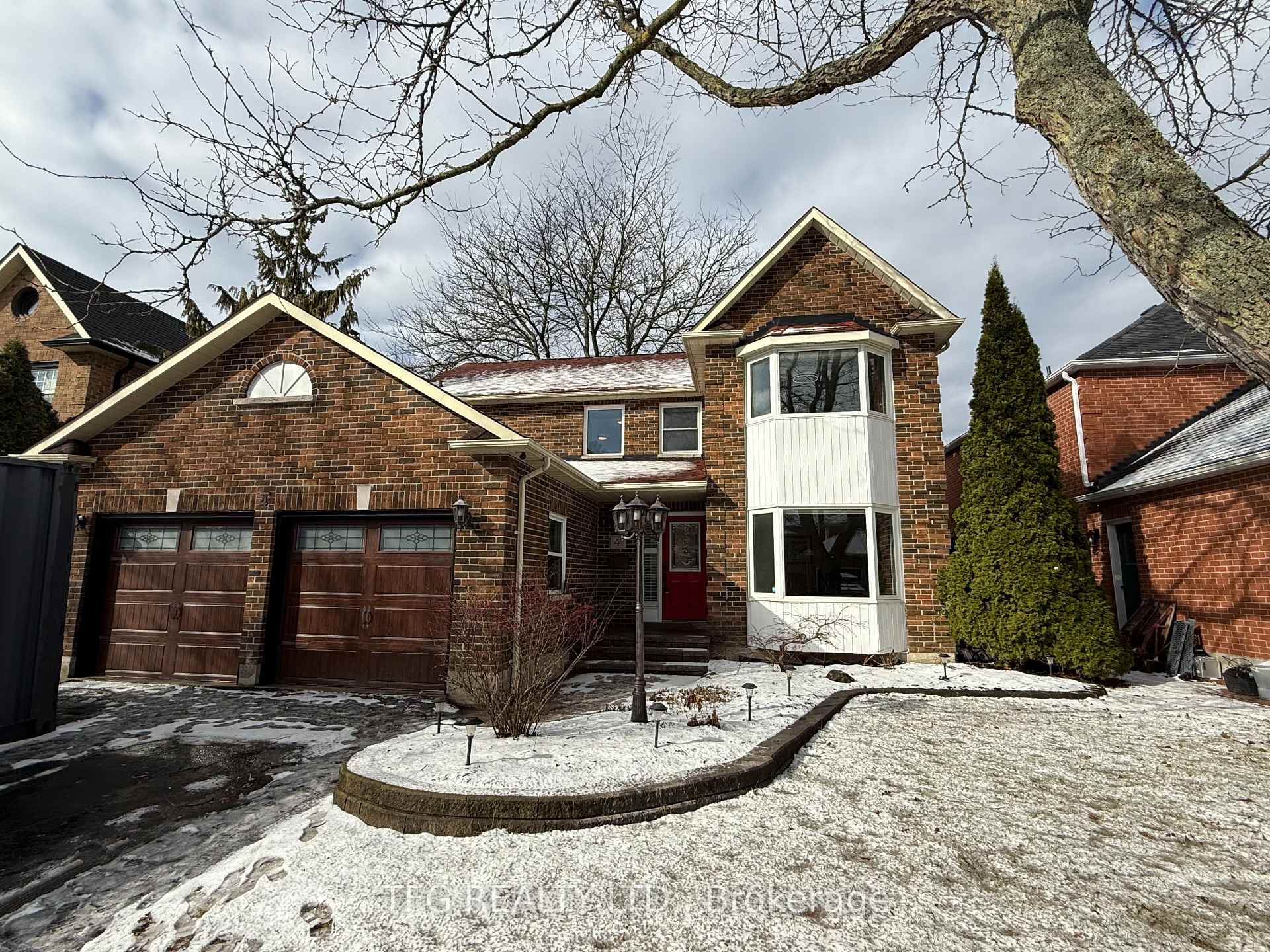 Front of 4 Carriage Lane