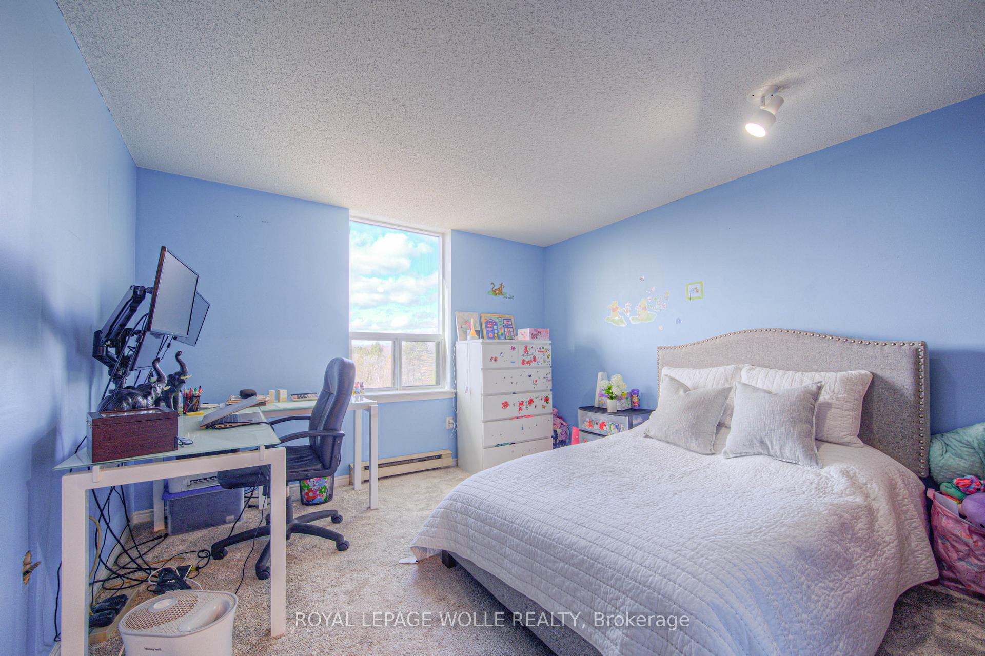 Photo 23 of Unit 710, 35 Green Valley Drive, Kitchener — HOMEH