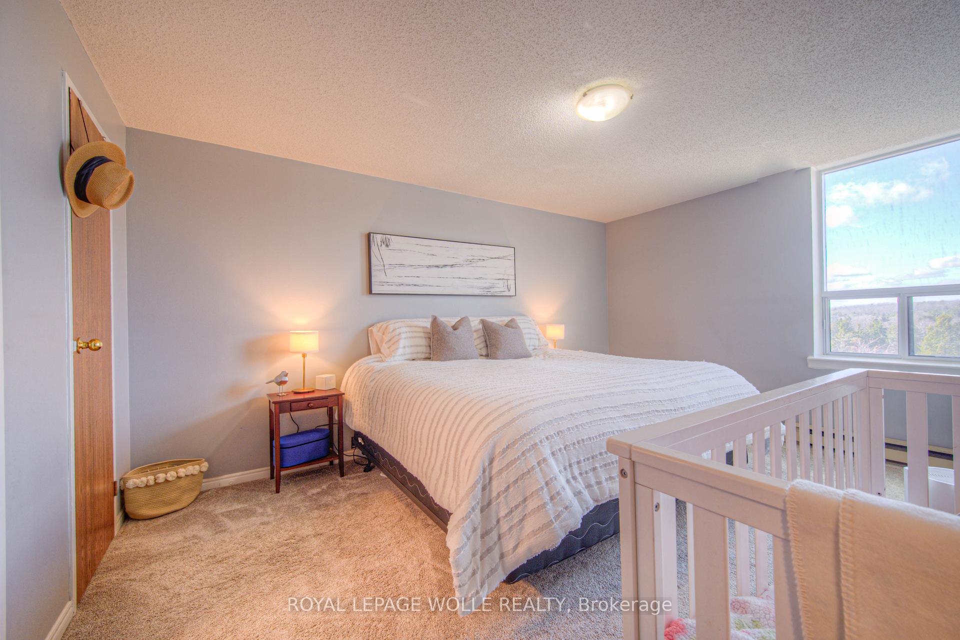 Photo 18 of Unit 710, 35 Green Valley Drive, Kitchener — HOMEH