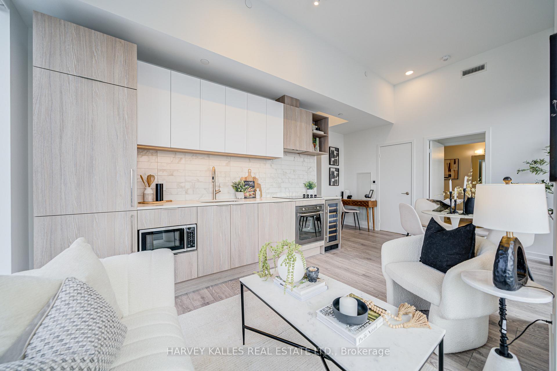 Photo 17 of Unit PH05, 2020 Bathurst Street, Toronto, Humewood-Cedarvale — HOMEH