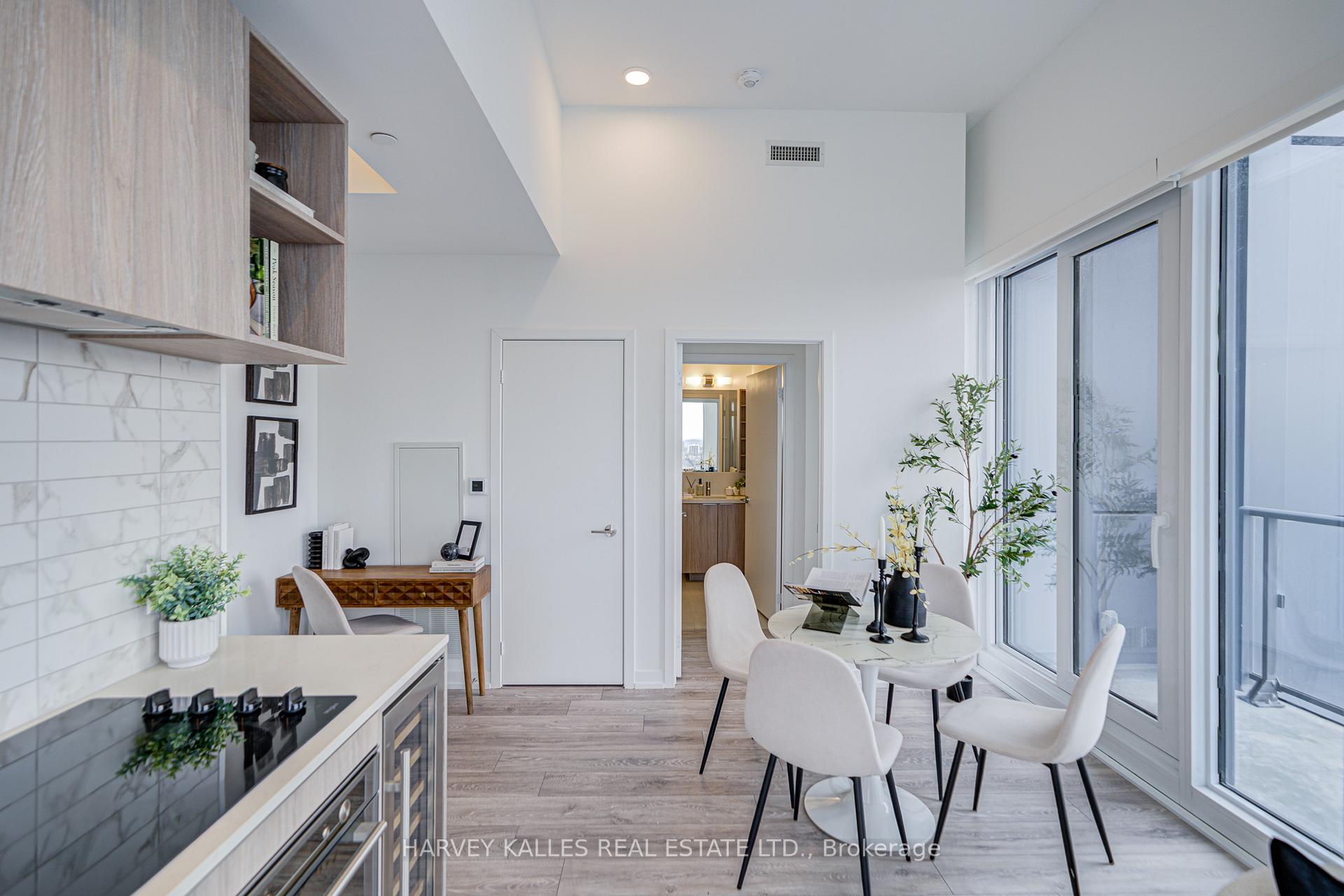 Photo 13 of Unit PH05, 2020 Bathurst Street, Toronto, Humewood-Cedarvale — HOMEH