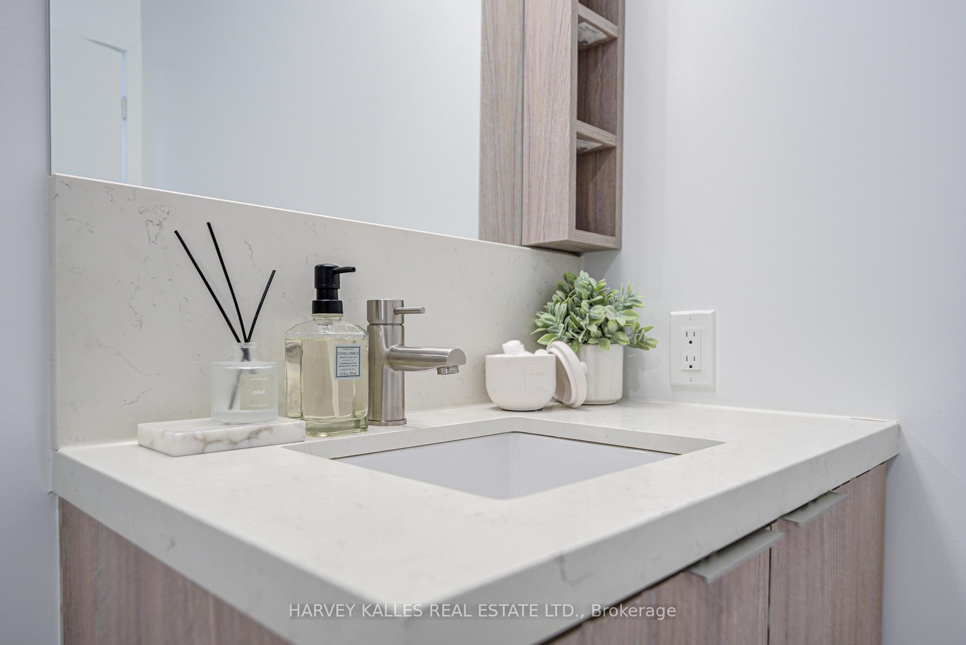 Photo 22 of Unit PH05, 2020 Bathurst Street, Toronto, Humewood-Cedarvale — HOMEH