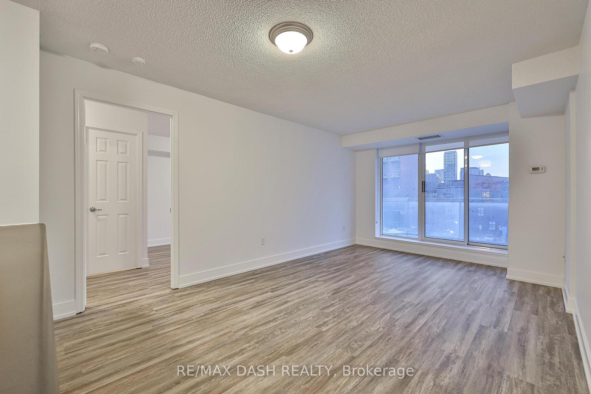Photo 6 of Unit 501, 330 Adelaide Street E, Toronto, Moss Park — HOMEH
