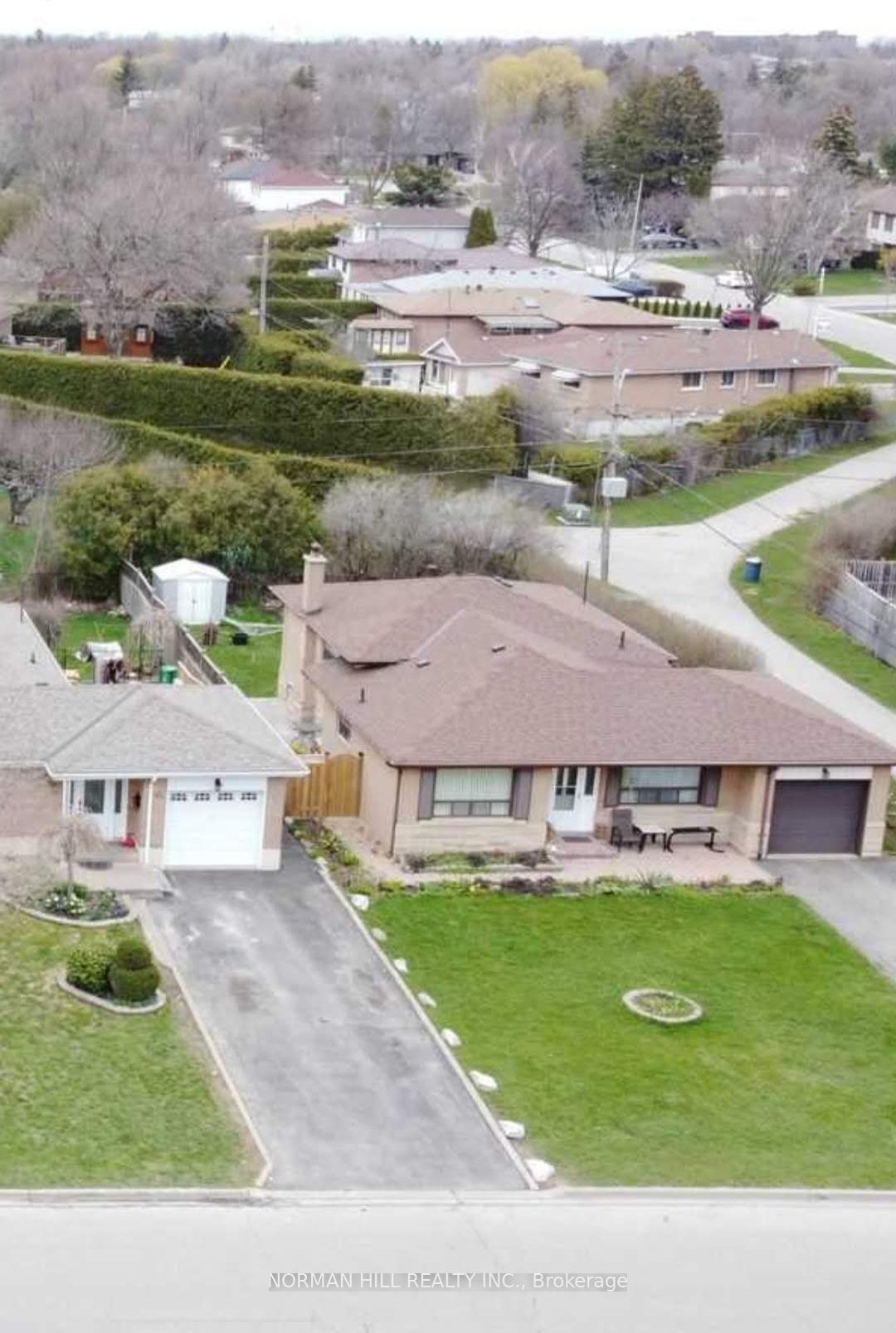 Photo 6 of 41 Braemar Drive, Brampton, Avondale — HOMEH