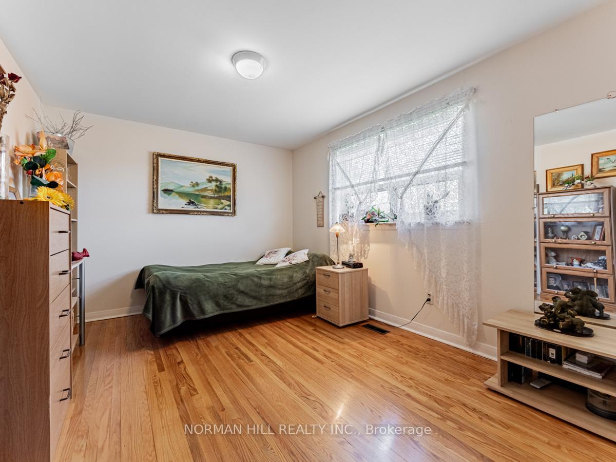 Photo 26 of 41 Braemar Drive, Brampton, Avondale — HOMEH