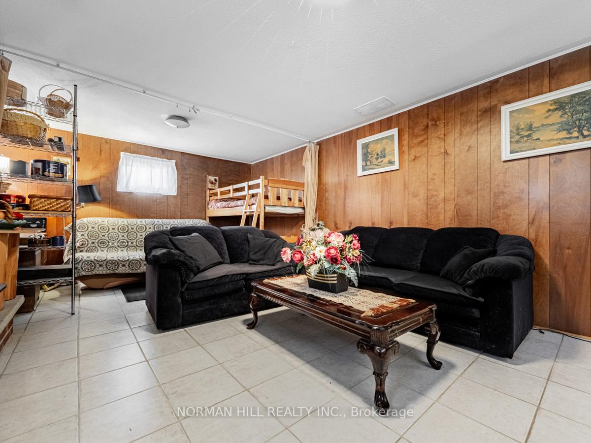 Photo 21 of 41 Braemar Drive, Brampton, Avondale — HOMEH