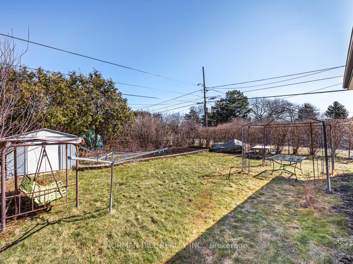 Photo 31 of 41 Braemar Drive, Brampton, Avondale — HOMEH
