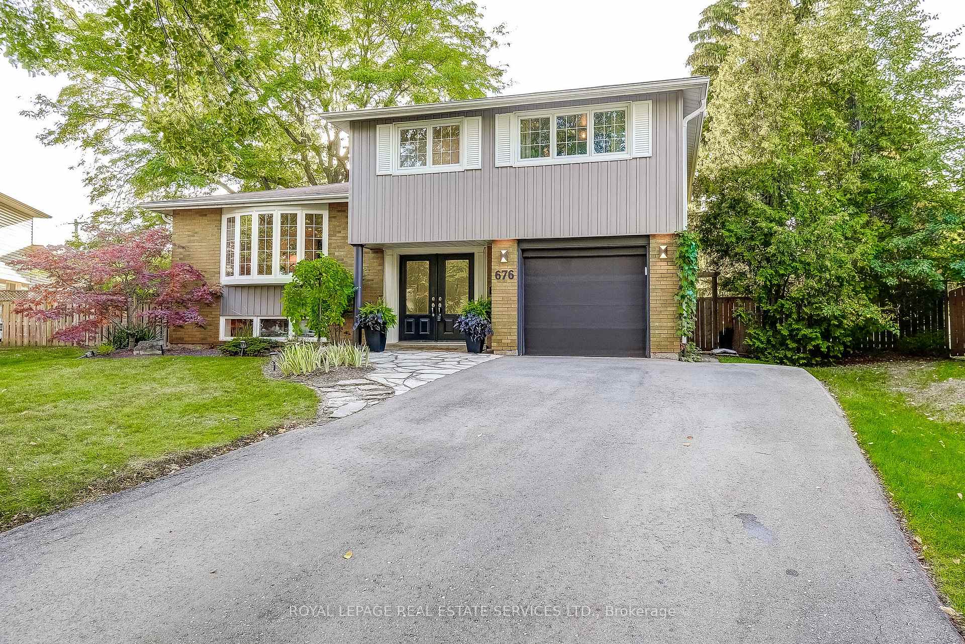 Photo 1 of 676 Meadow Lane, Burlington, Appleby — HOMEH