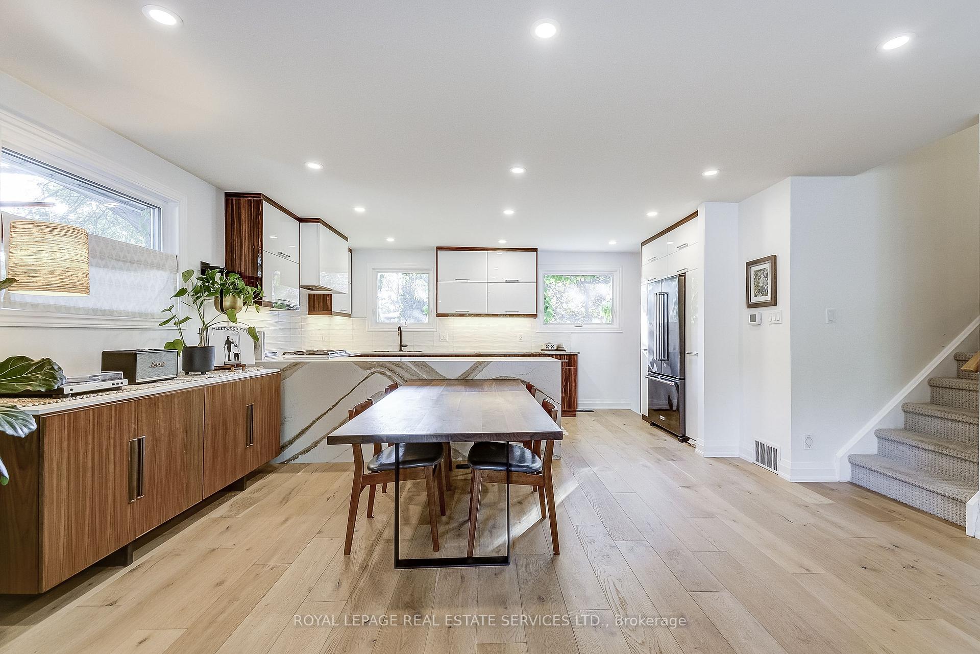 Photo 18 of 676 Meadow Lane, Burlington, Appleby — HOMEH