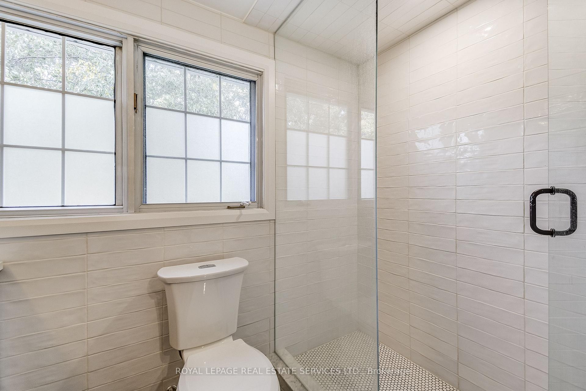 Photo 25 of 676 Meadow Lane, Burlington, Appleby — HOMEH