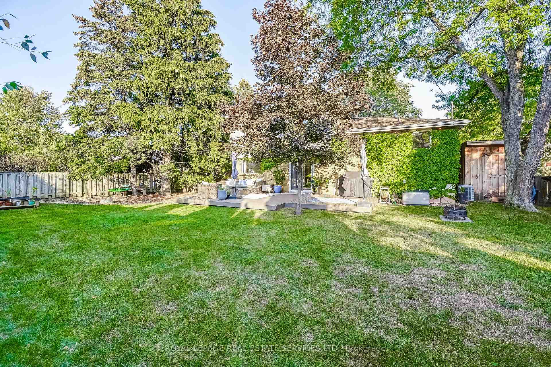 Photo 40 of 676 Meadow Lane, Burlington, Appleby — HOMEH