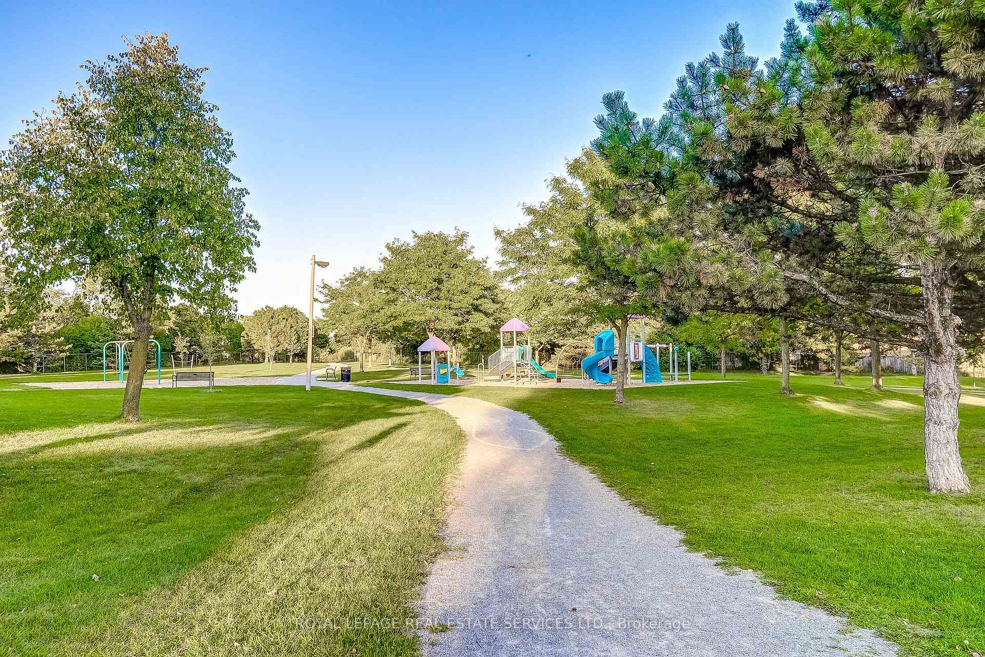Photo 44 of 676 Meadow Lane, Burlington, Appleby — HOMEH
