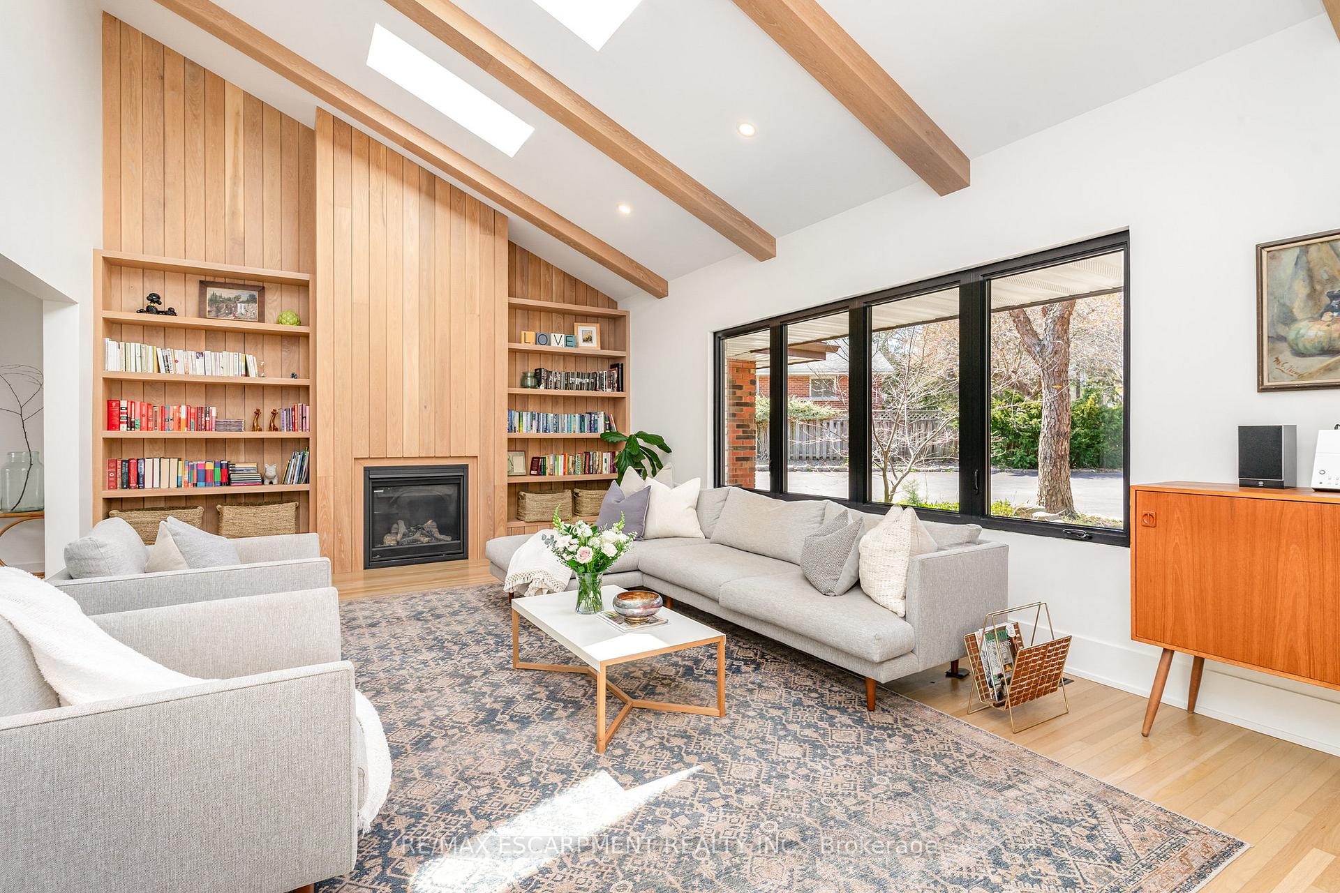 Photo 7 of 130 Hillcrest Avenue, Hamilton, Greensville — HOMEH