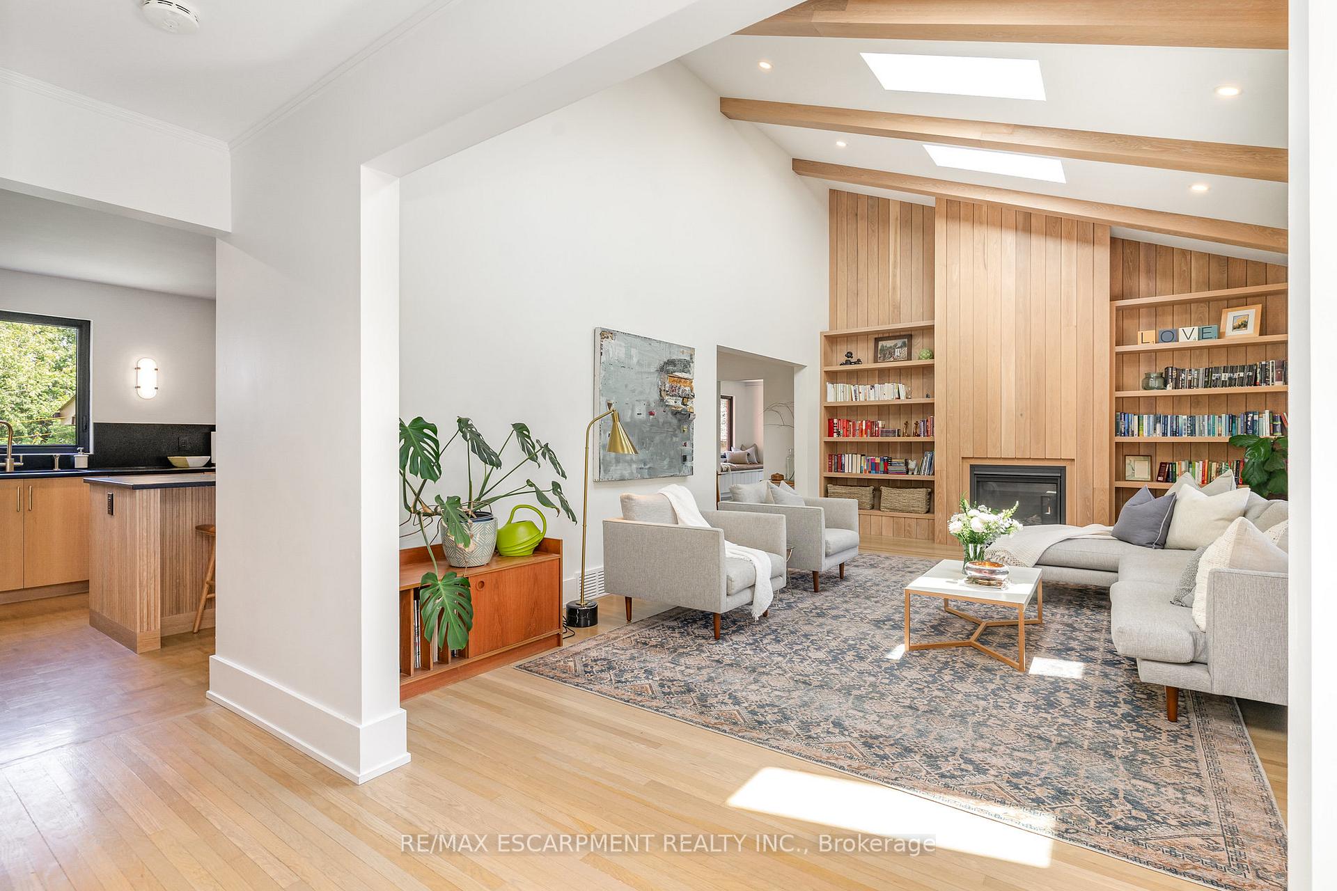 Photo 32 of 130 Hillcrest Avenue, Hamilton, Greensville — HOMEH