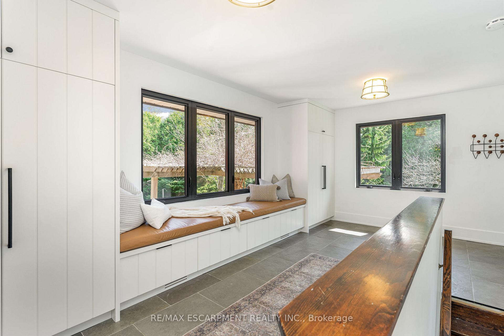 Photo 39 of 130 Hillcrest Avenue, Hamilton, Greensville — HOMEH