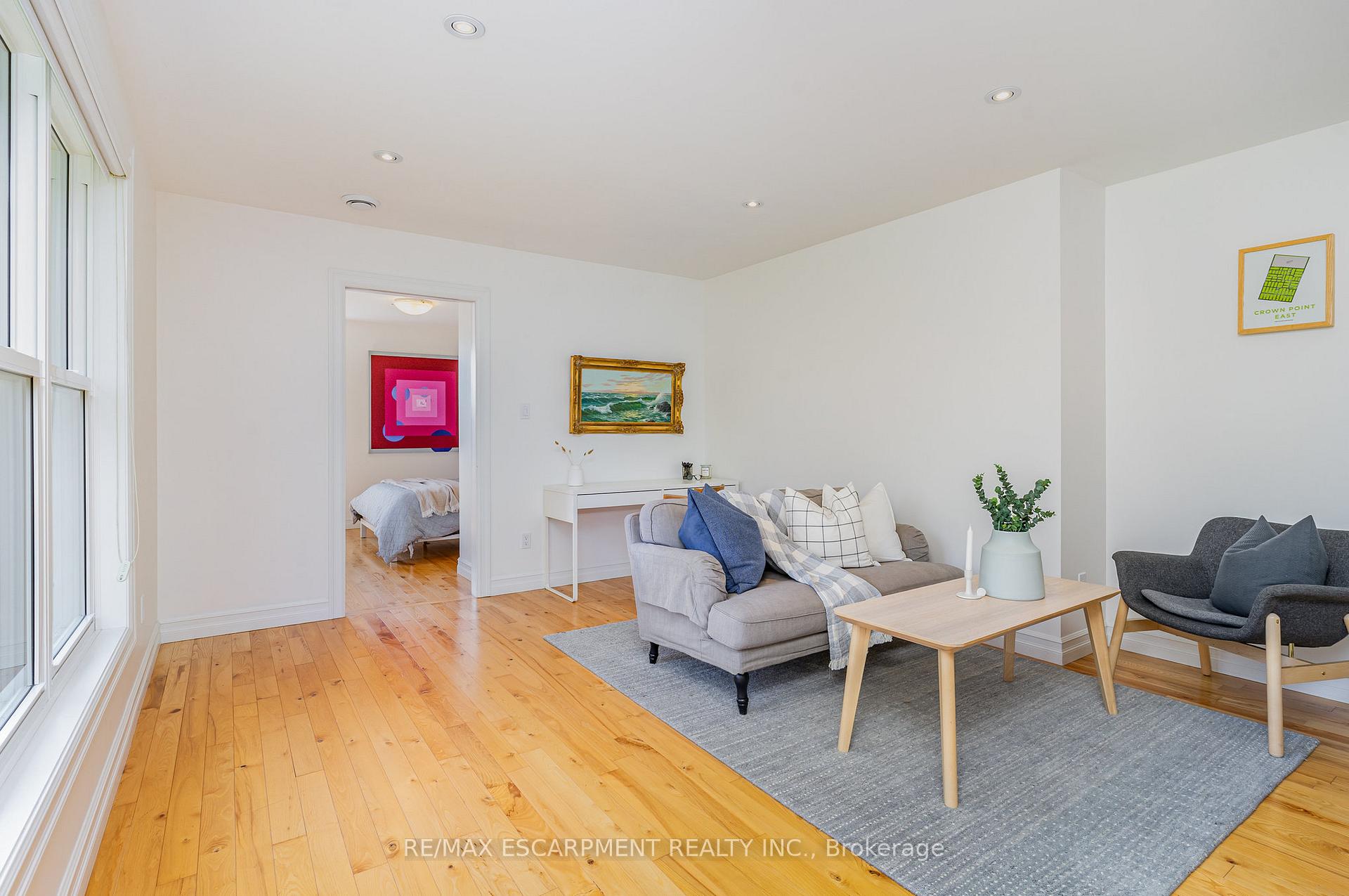 Photo 15 of 130 Hillcrest Avenue, Hamilton, Greensville — HOMEH