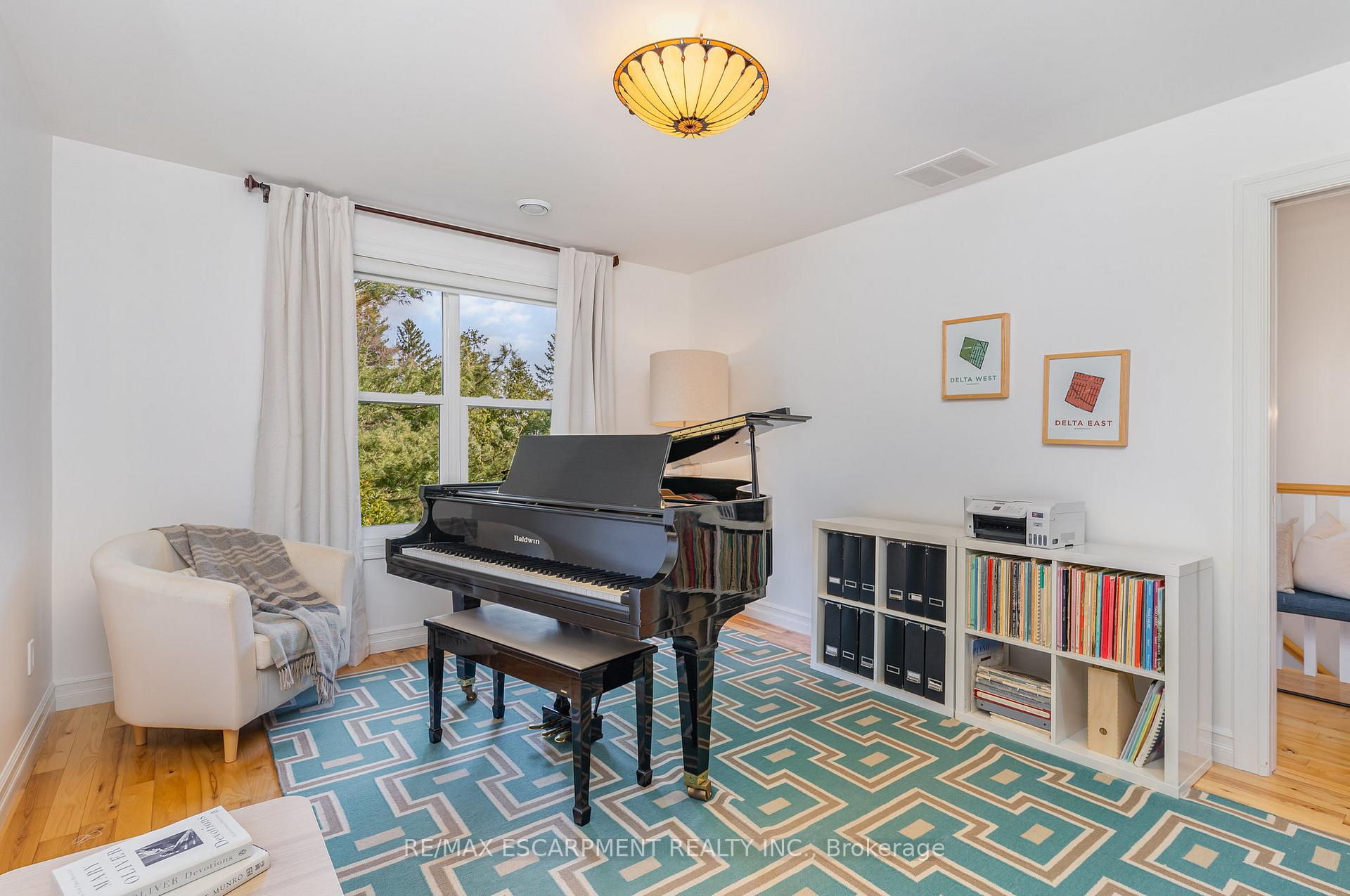 Photo 24 of 130 Hillcrest Avenue, Hamilton, Greensville — HOMEH