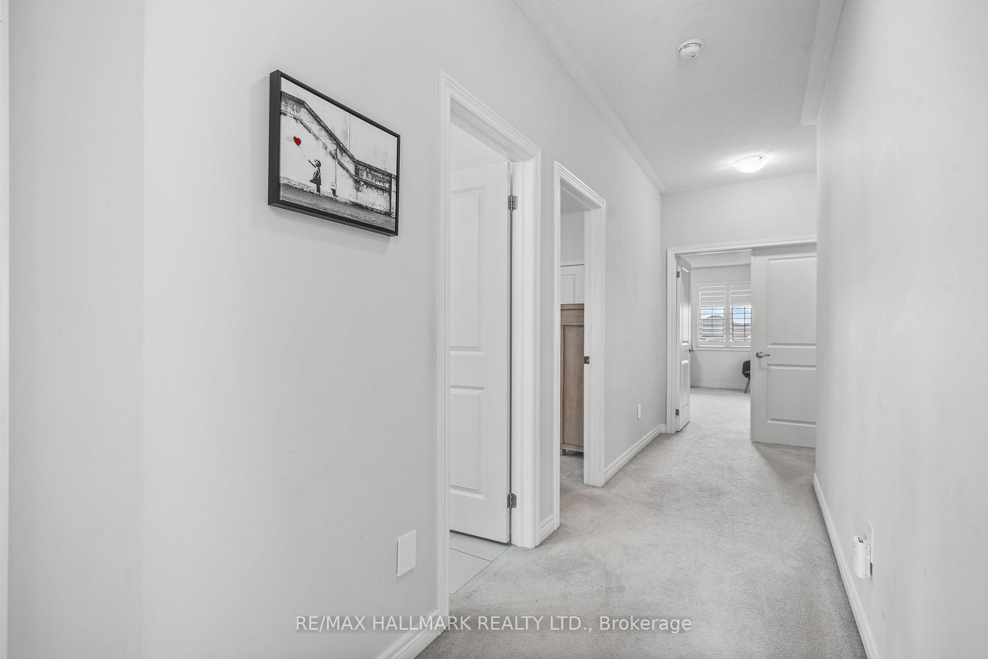 Photo 29 of 165 Roy Harper Avenue, Aurora, Rural Aurora — HOMEH