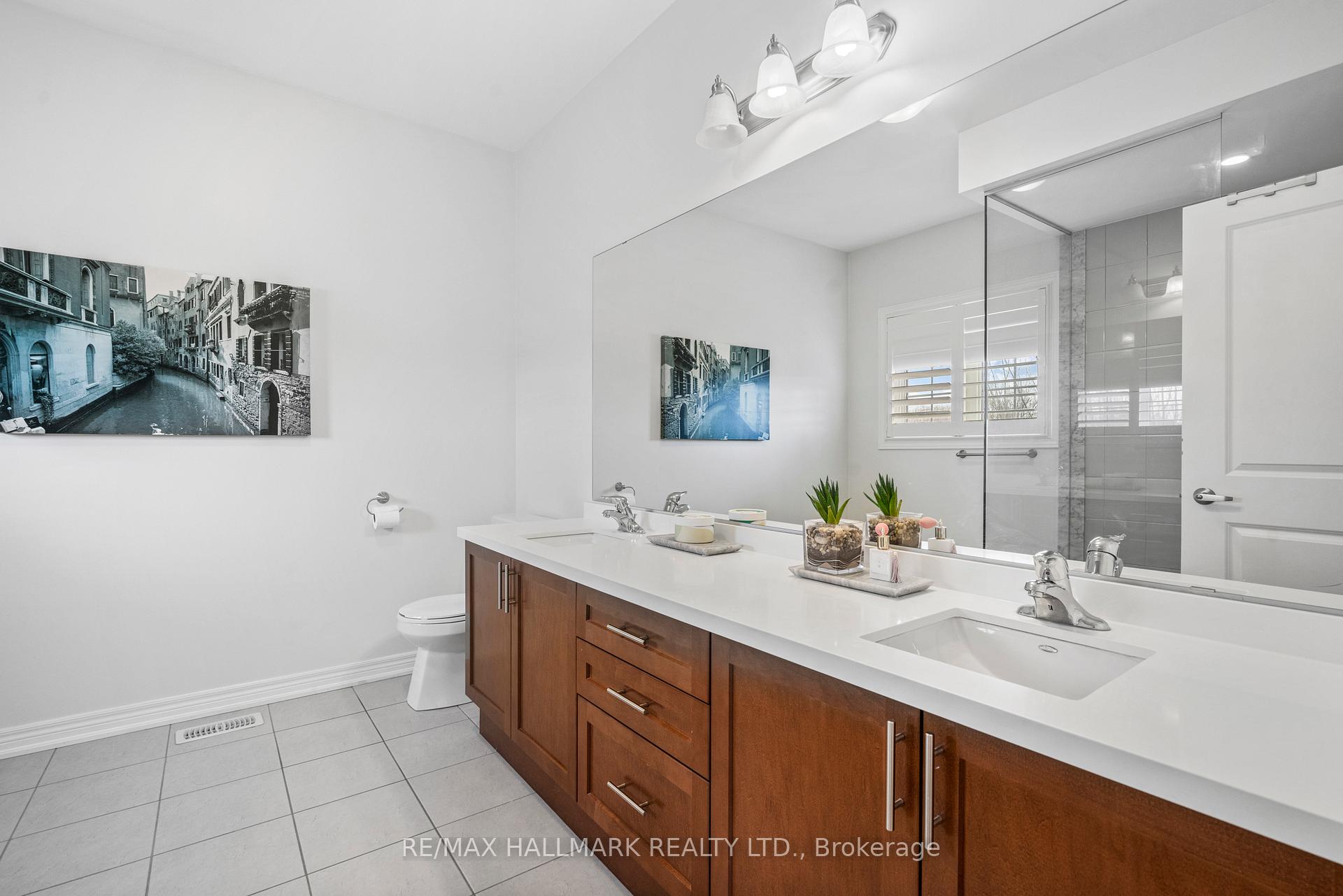 Photo 21 of 165 Roy Harper Avenue, Aurora, Rural Aurora — HOMEH