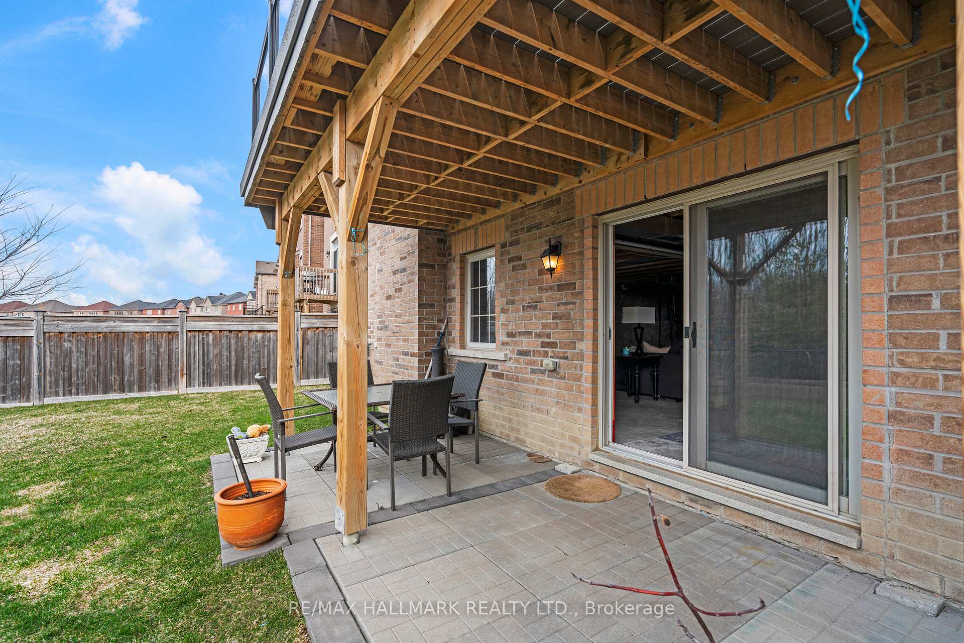 Photo 41 of 165 Roy Harper Avenue, Aurora, Rural Aurora — HOMEH