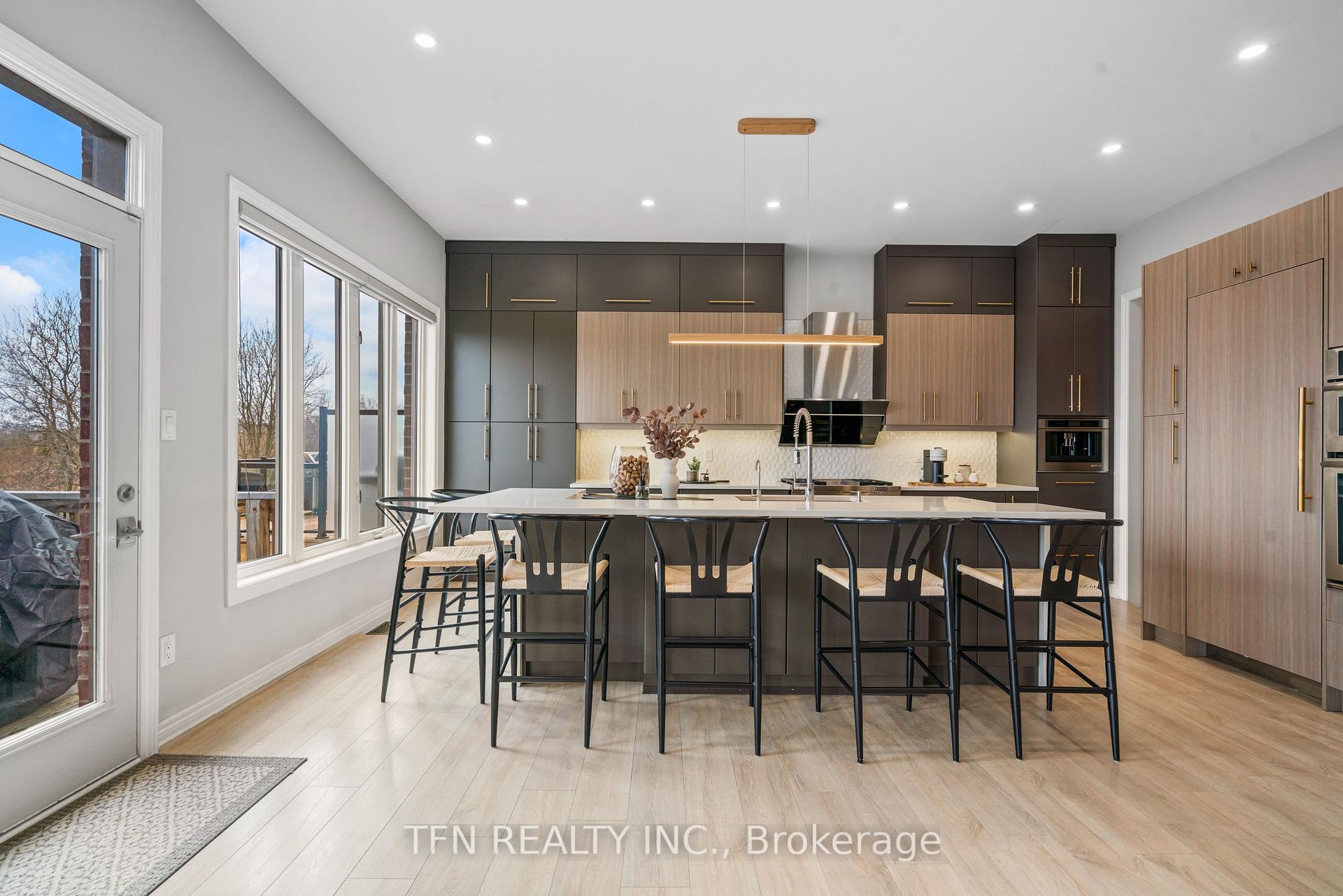 Photo 11 of 79 Turner Drive E, New Tecumseth, Tottenham — HOMEH