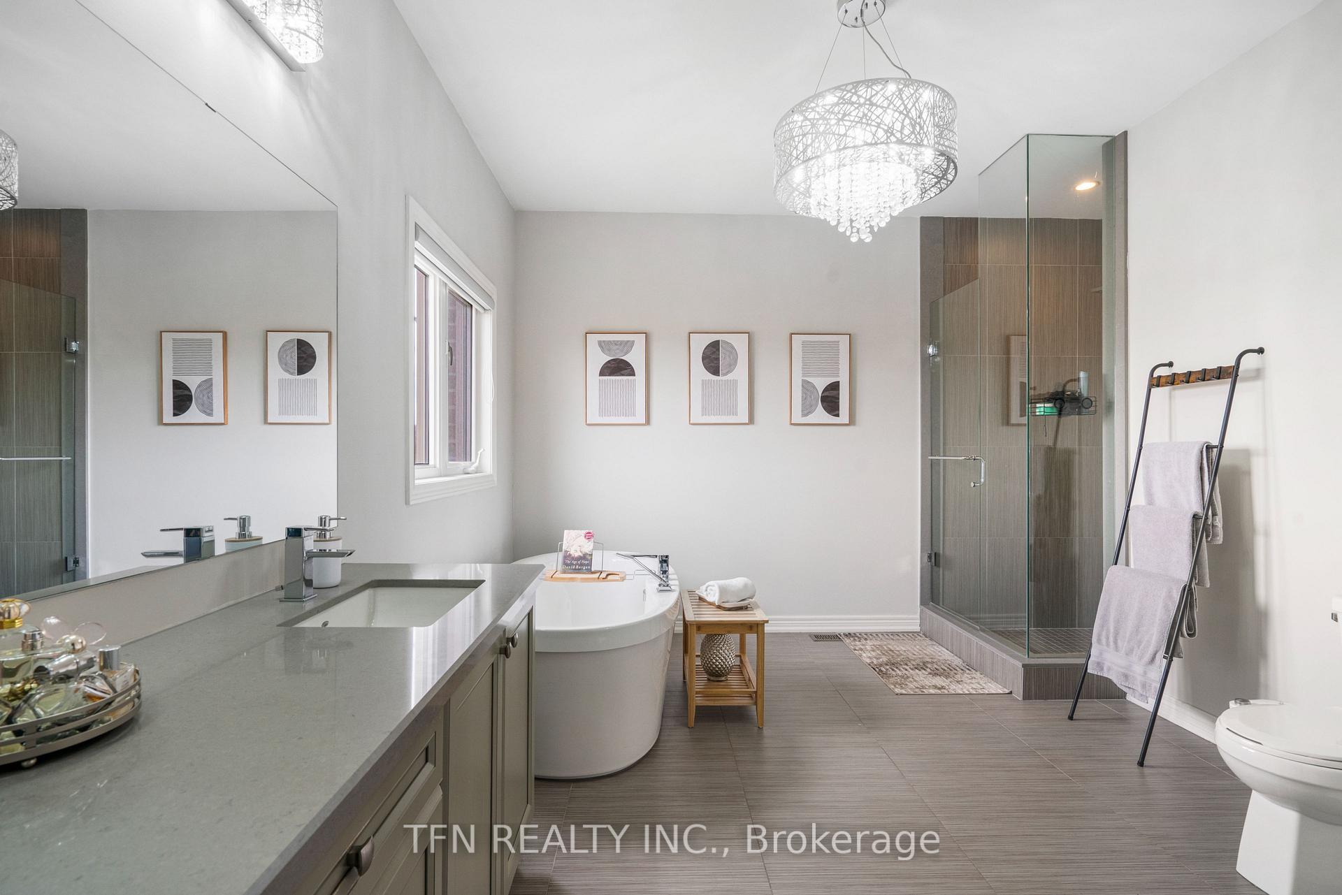 Photo 9 of 79 Turner Drive E, New Tecumseth, Tottenham — HOMEH