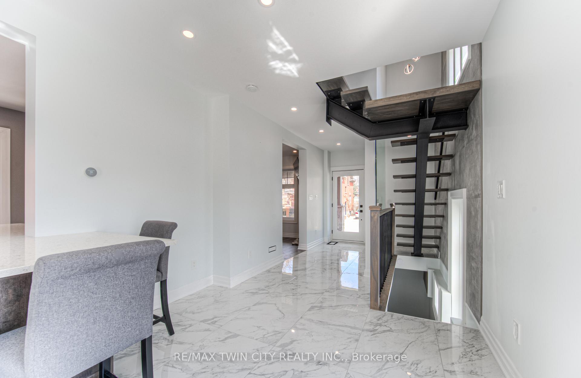 Photo 16 of 31 Dekay Street, Waterloo — HOMEH