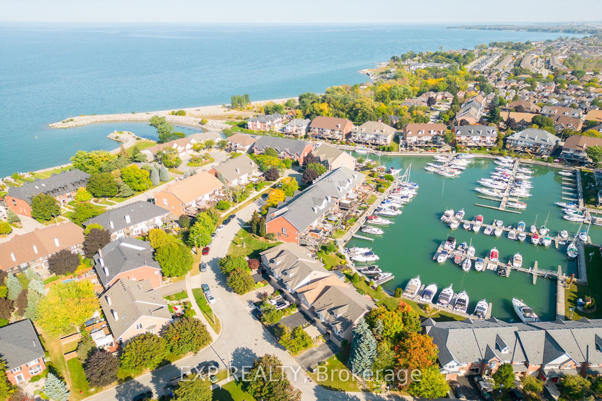Photo 2 of 139 Edgewater Drive, Hamilton, Lakeshore — HOMEH