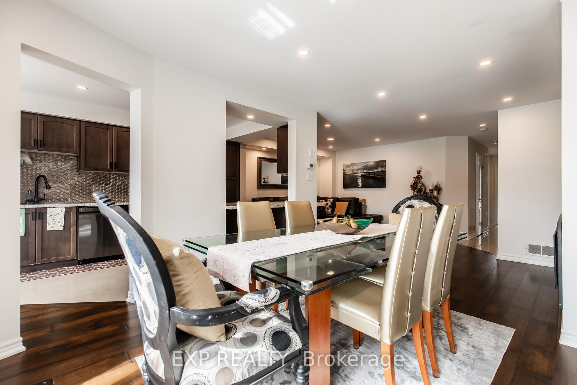 Photo 12 of 139 Edgewater Drive, Hamilton, Lakeshore — HOMEH