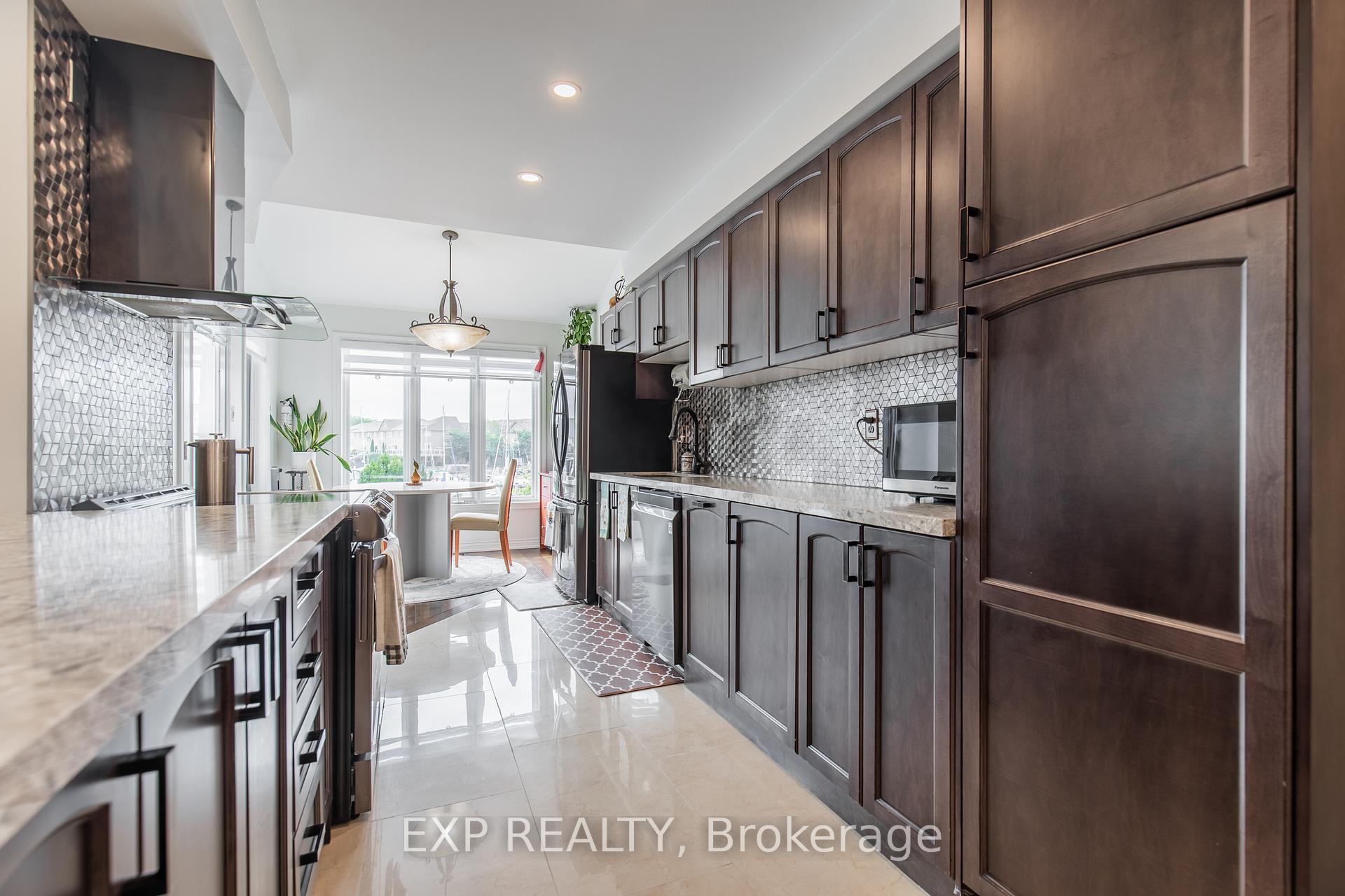 Photo 7 of 139 Edgewater Drive, Hamilton, Lakeshore — HOMEH