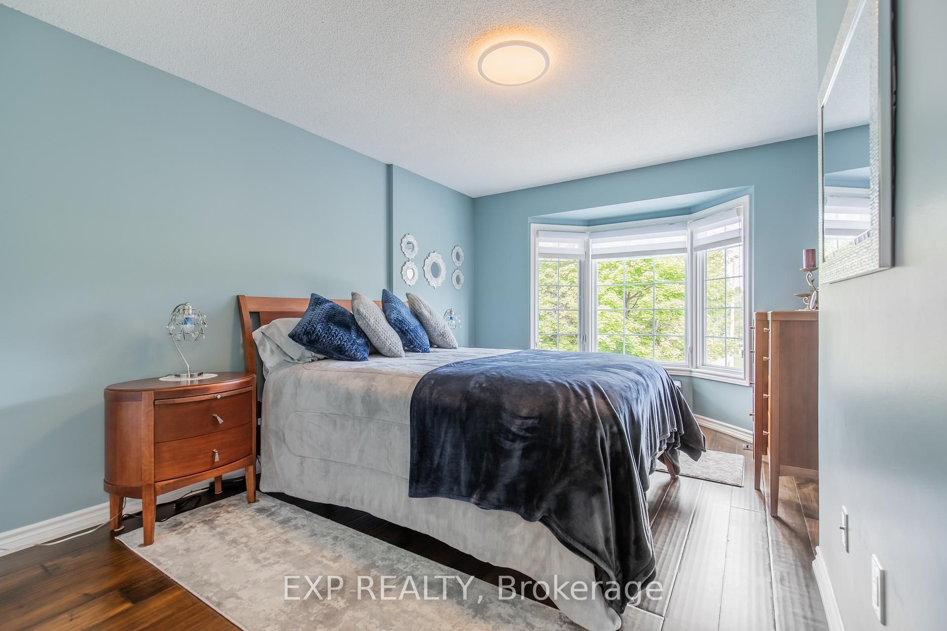 Photo 29 of 139 Edgewater Drive, Hamilton, Lakeshore — HOMEH