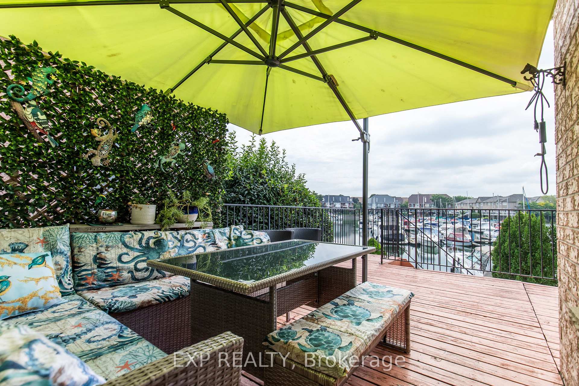 Photo 37 of 139 Edgewater Drive, Hamilton, Lakeshore — HOMEH