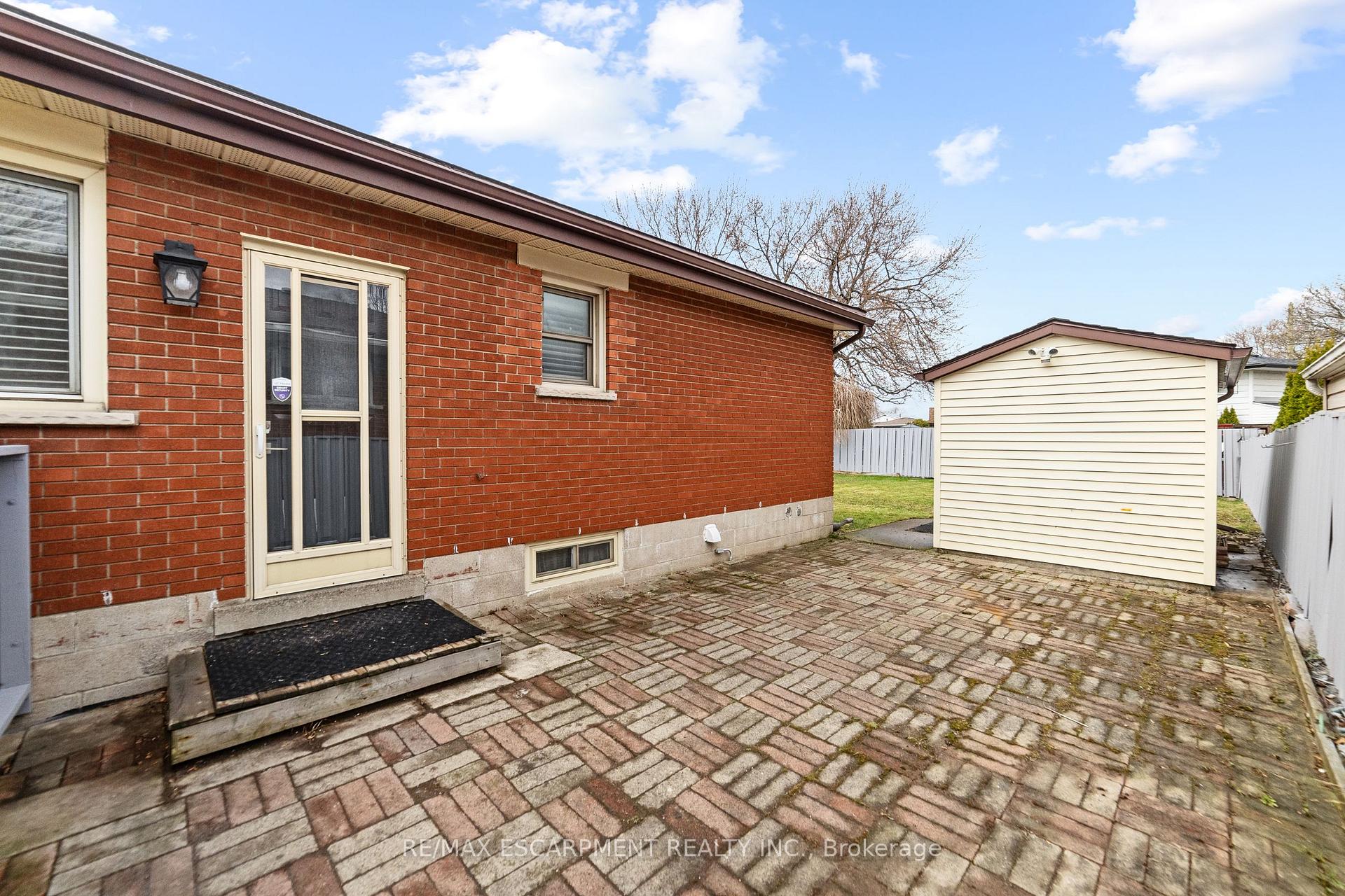 Photo 25 of 261 Thorner Drive, Hamilton, Thorner — HOMEH