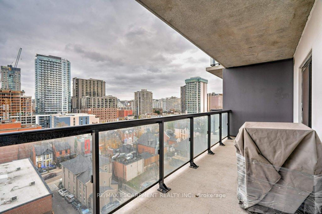 Photo 21 of Unit 812, 15 Queen Street S, Hamilton, Central — HOMEH