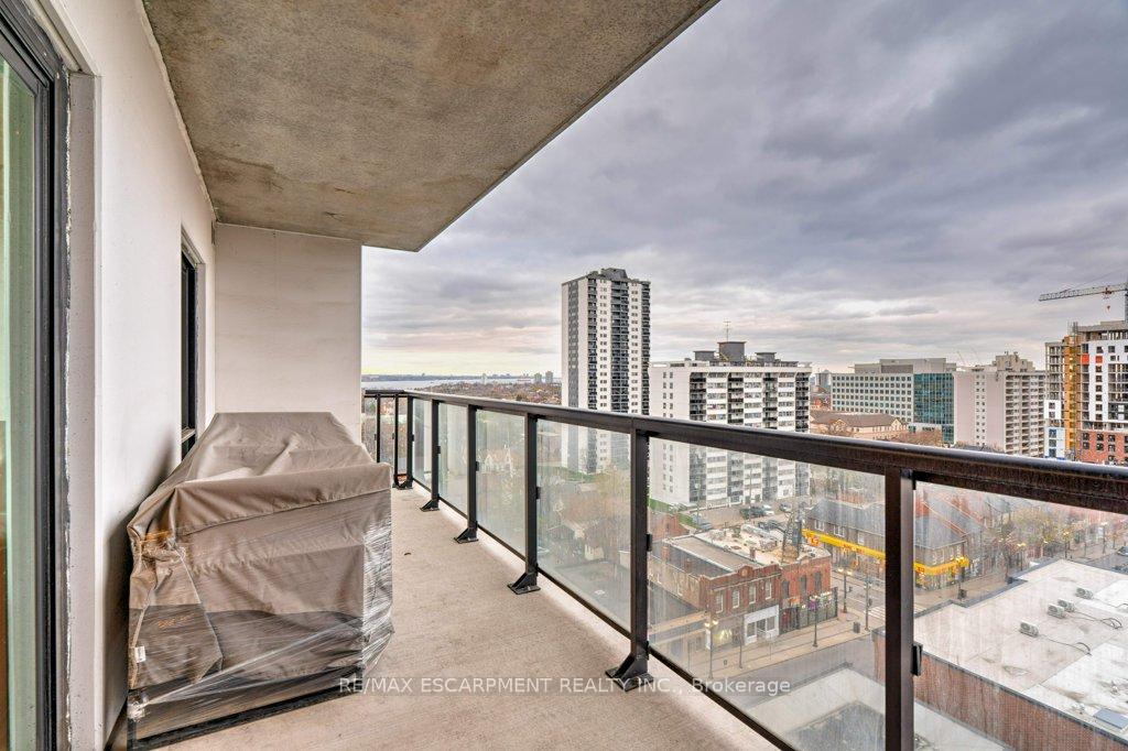 Photo 17 of Unit 812, 15 Queen Street S, Hamilton, Central — HOMEH