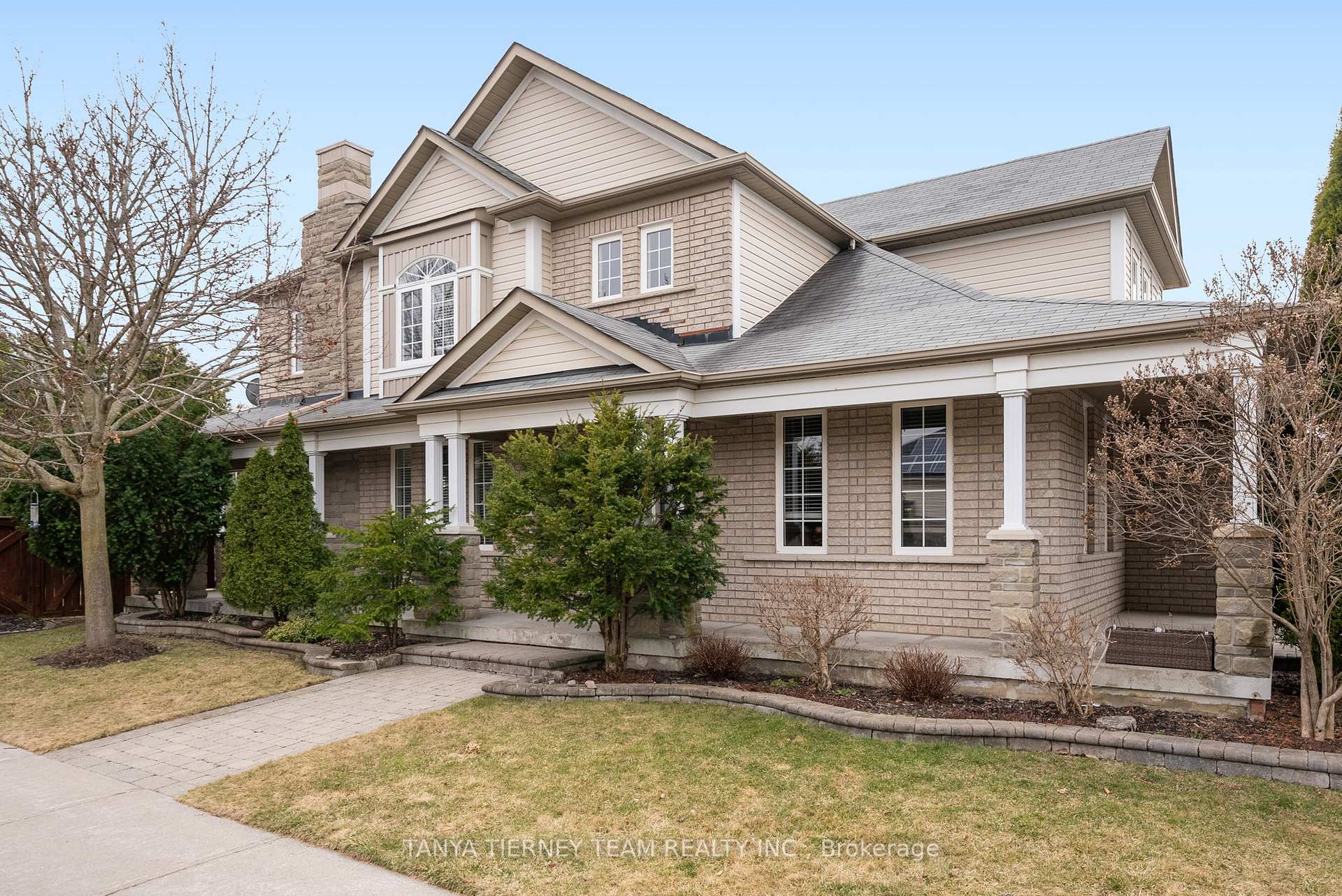Photo 14 of 25 Holsted Road, Whitby, Brooklin — HOMEH