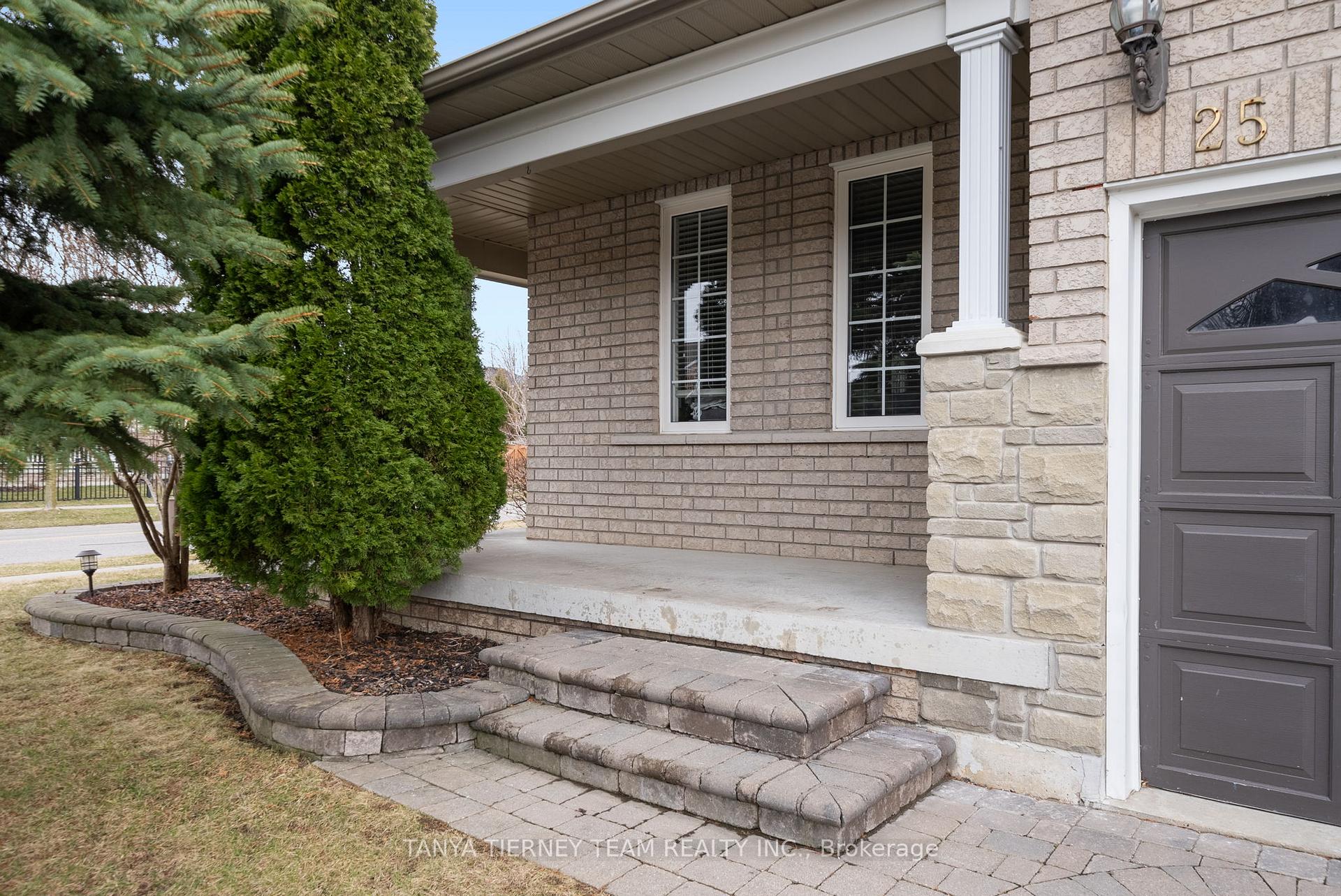 Photo 2 of 25 Holsted Road, Whitby, Brooklin — HOMEH