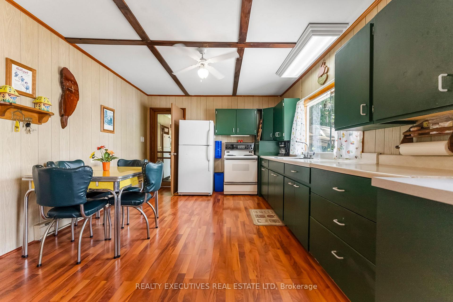 Photo 12 of 69 Partridge Lane, Frontenac, Frontenac South — HOMEH