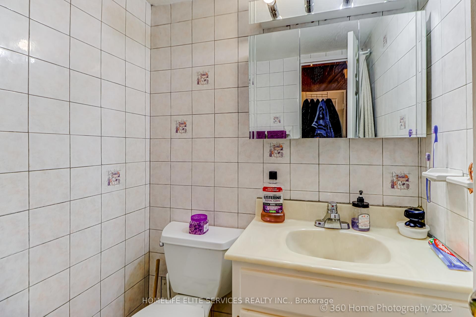 Photo 6 of Unit 705, 1 Massey Square, Toronto, Crescent Town — HOMEH
