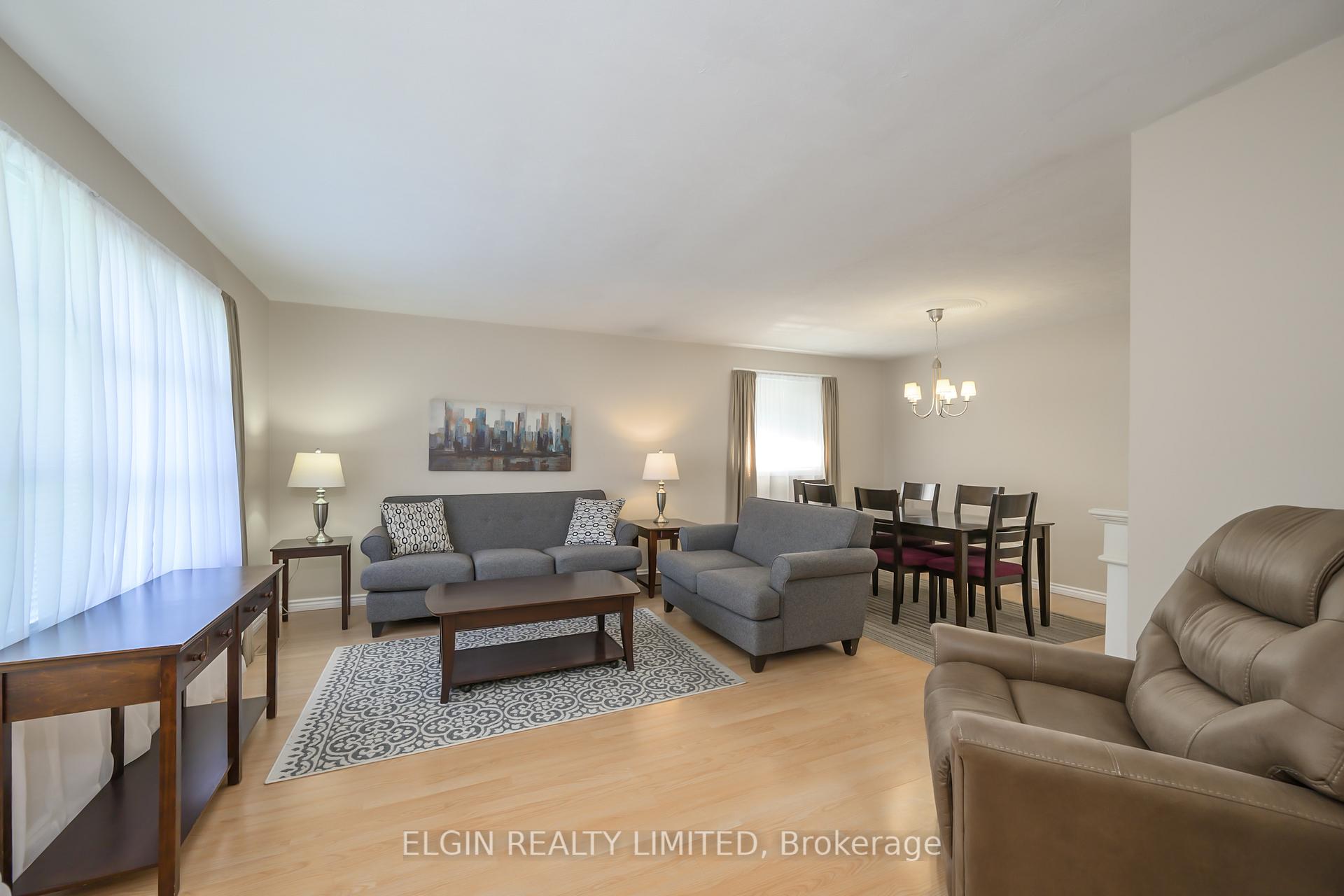Photo 6 of 23 South Edgeware Road, St. Thomas — HOMEH