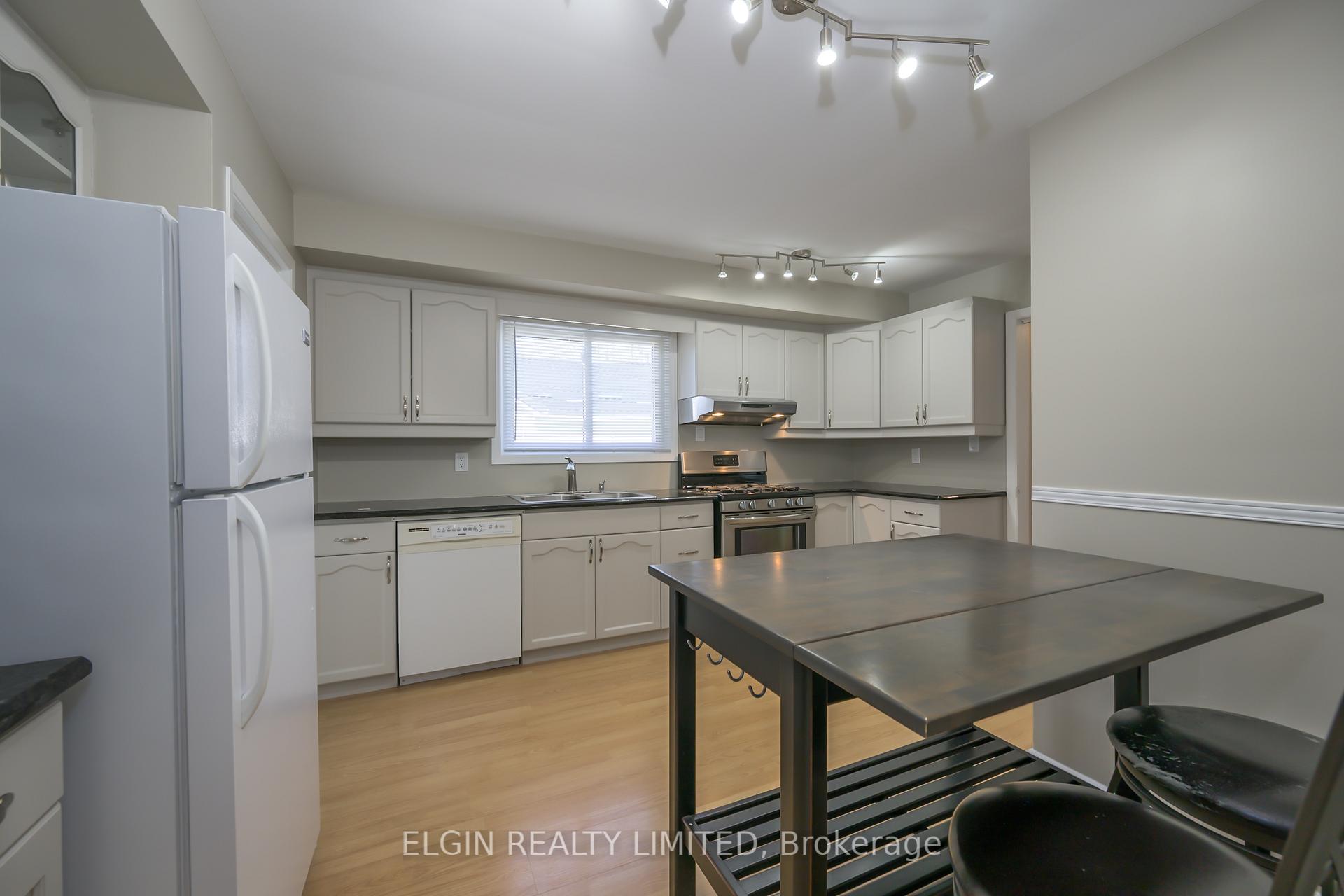 Photo 22 of 23 South Edgeware Road, St. Thomas — HOMEH