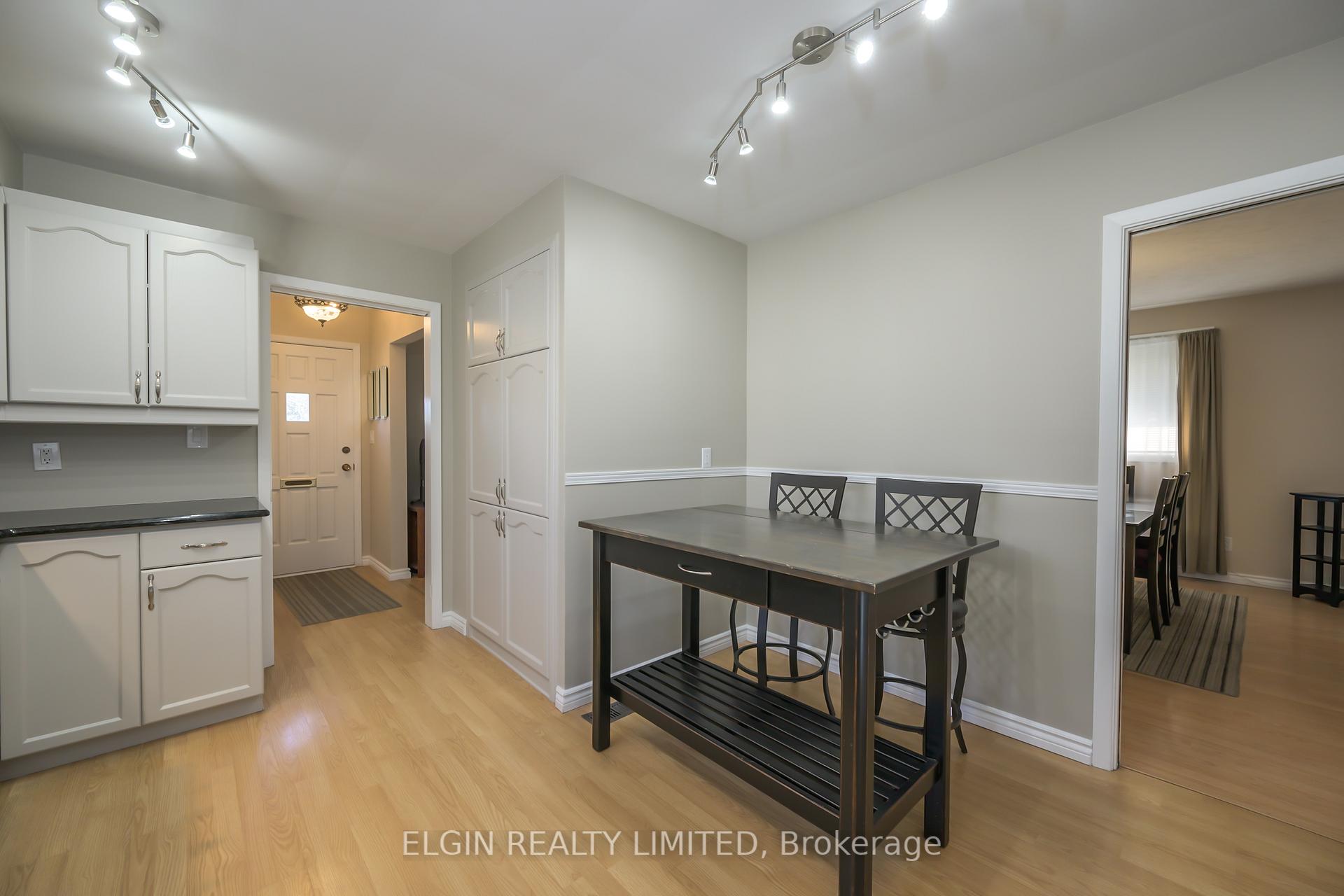 Photo 20 of 23 South Edgeware Road, St. Thomas — HOMEH