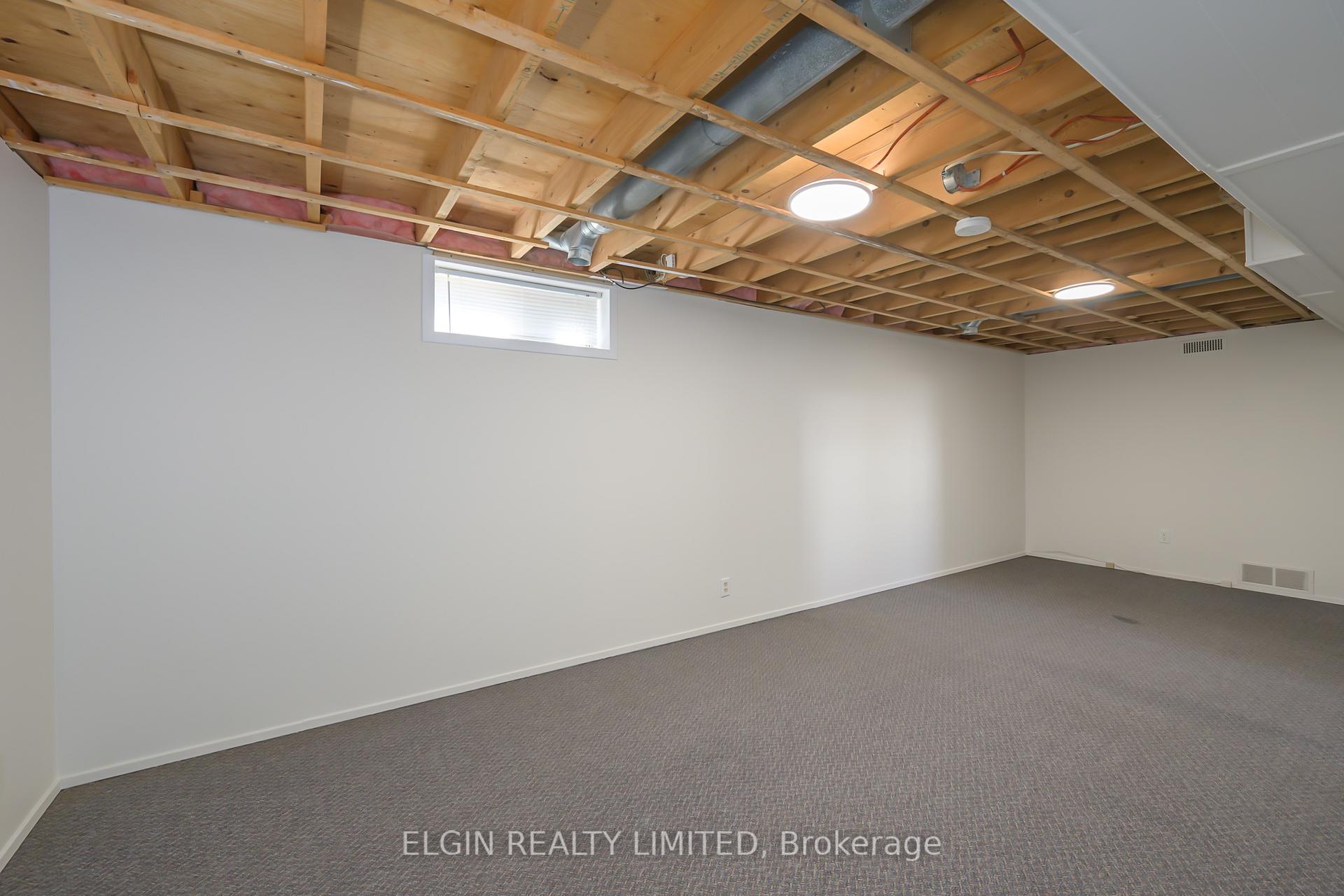 Photo 24 of 23 South Edgeware Road, St. Thomas — HOMEH