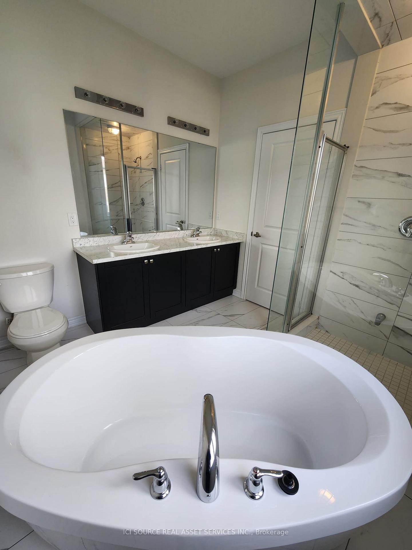 Photo 5 of 1344 Klondike Drive, Oshawa, Kedron — HOMEH