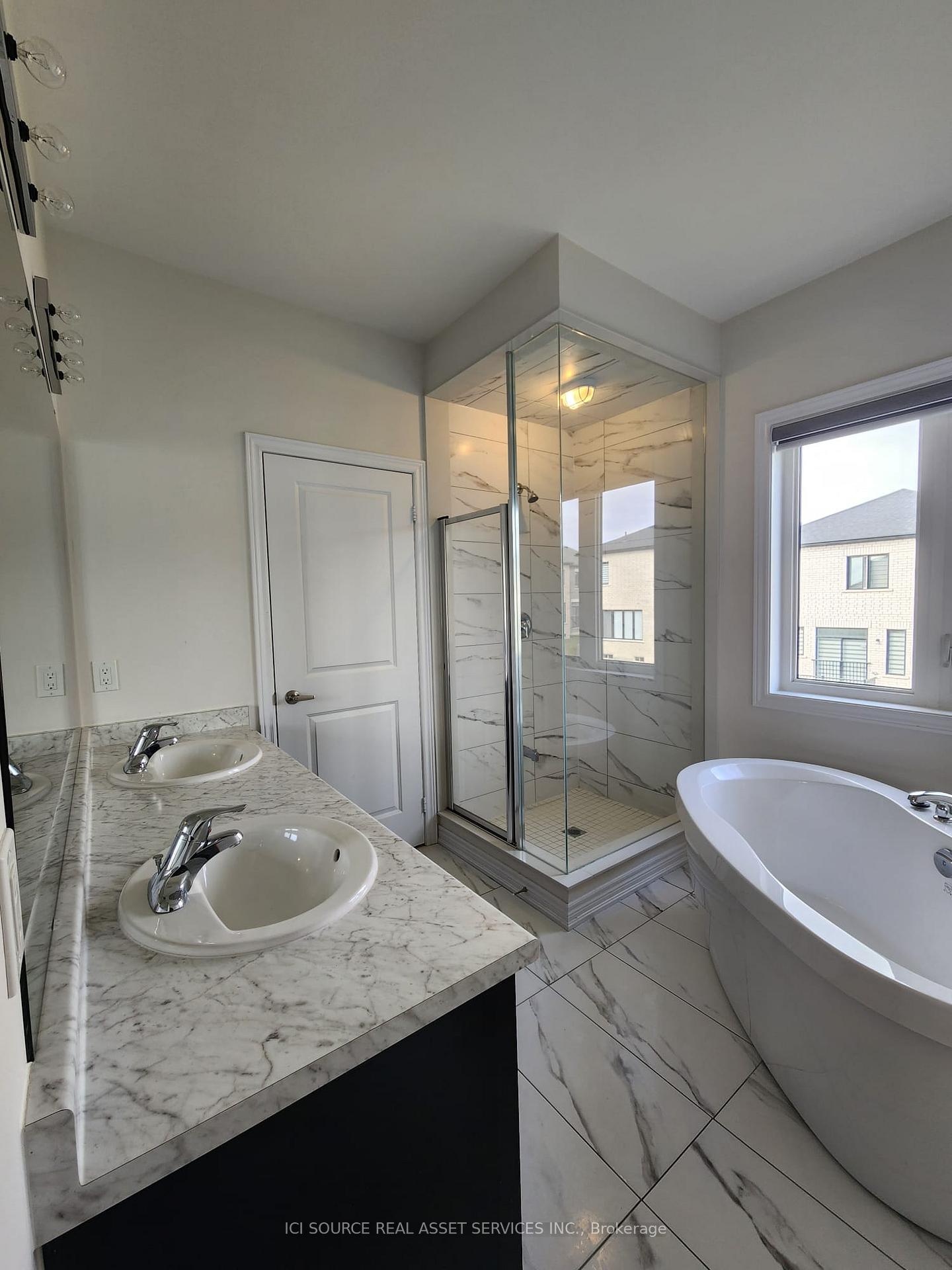 Photo 7 of 1344 Klondike Drive, Oshawa, Kedron — HOMEH